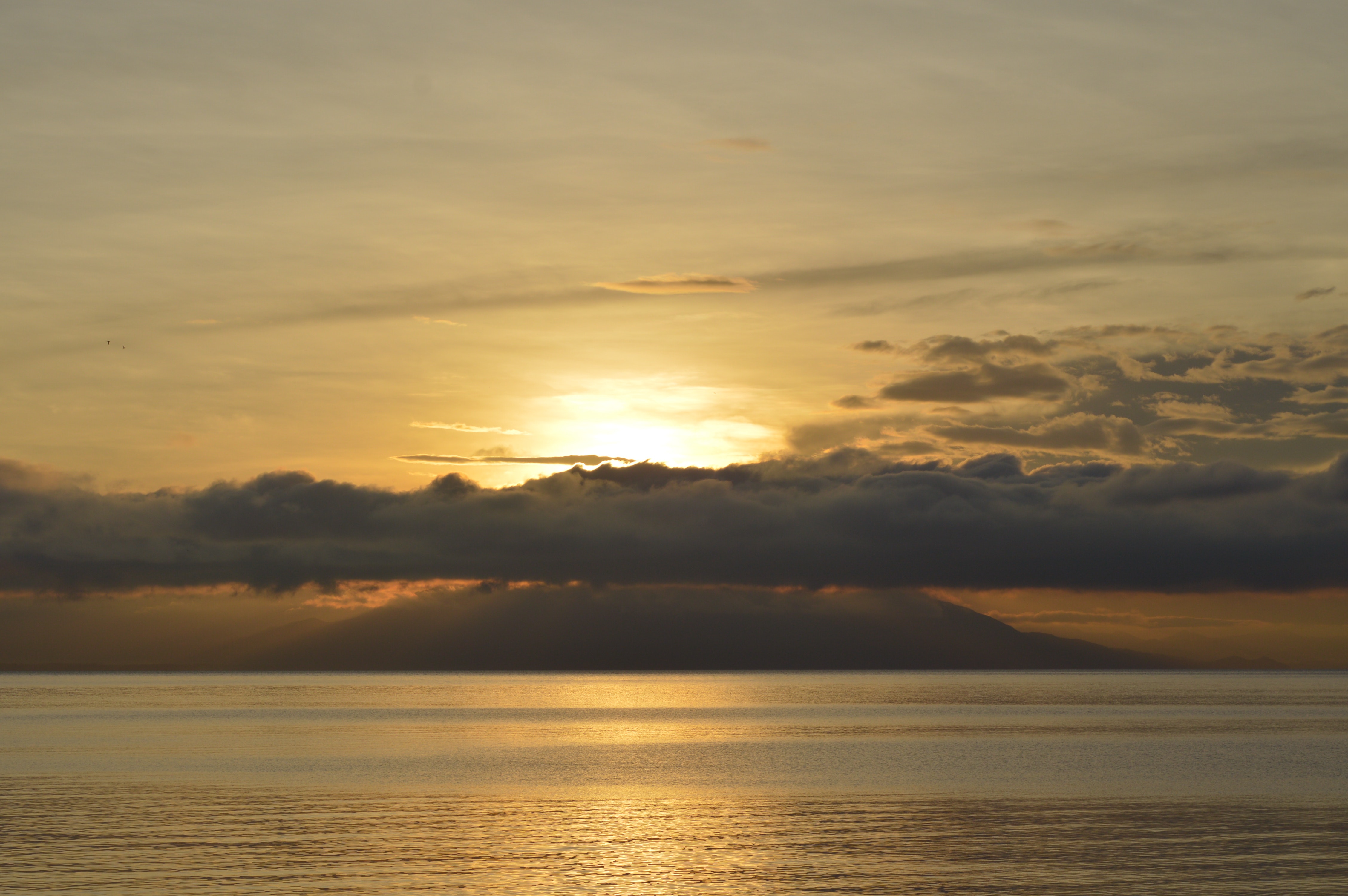 Clouds Above Calm Sea during Sunset, Beach, Orange, Sunshine, Sunset, HQ Photo