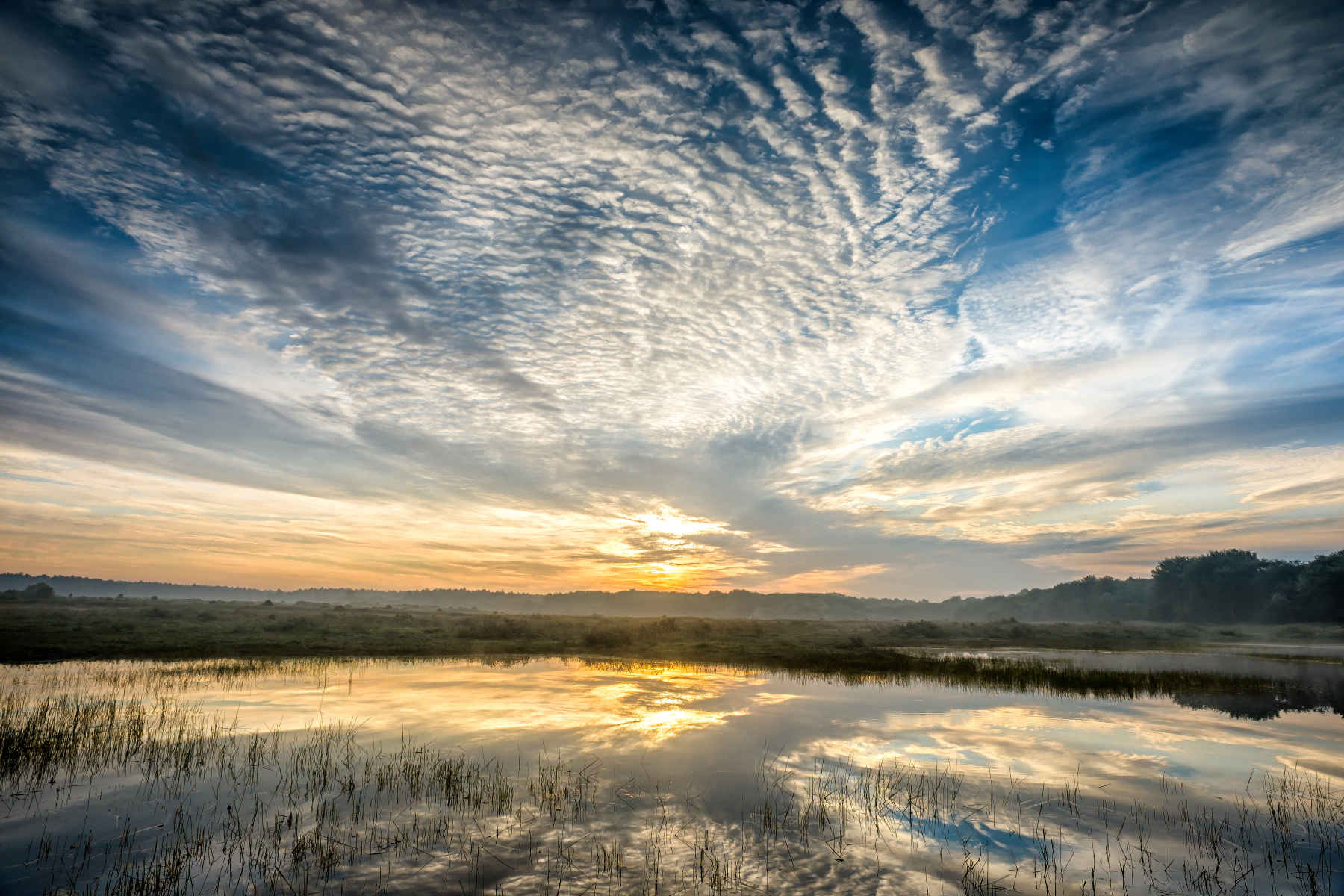clouds at dawn | Stan Schaap PHOTOGRAPHY