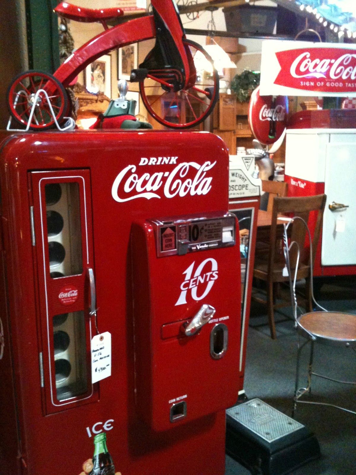 coca cola memorabilia | I'd like to teach the world to sing<3 yummy ...