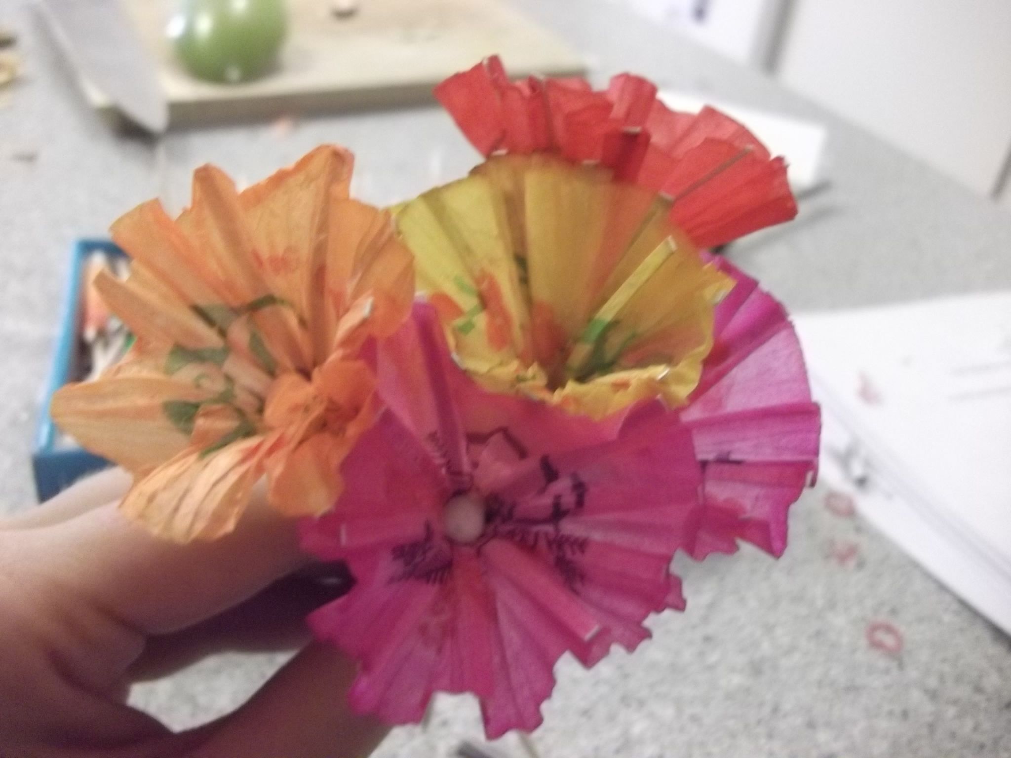 Cocktail umbrella flowers! | Save the Umbrellas! (For Crafts ...