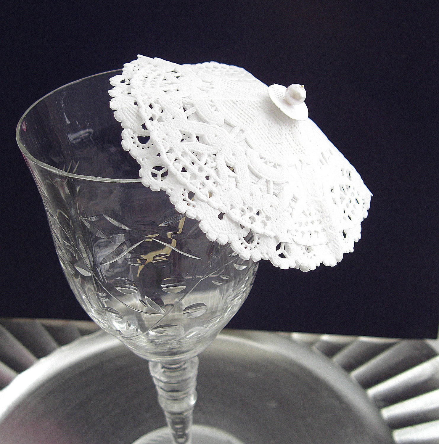 White Cocktail umbrellas drink parasol 25 double doily