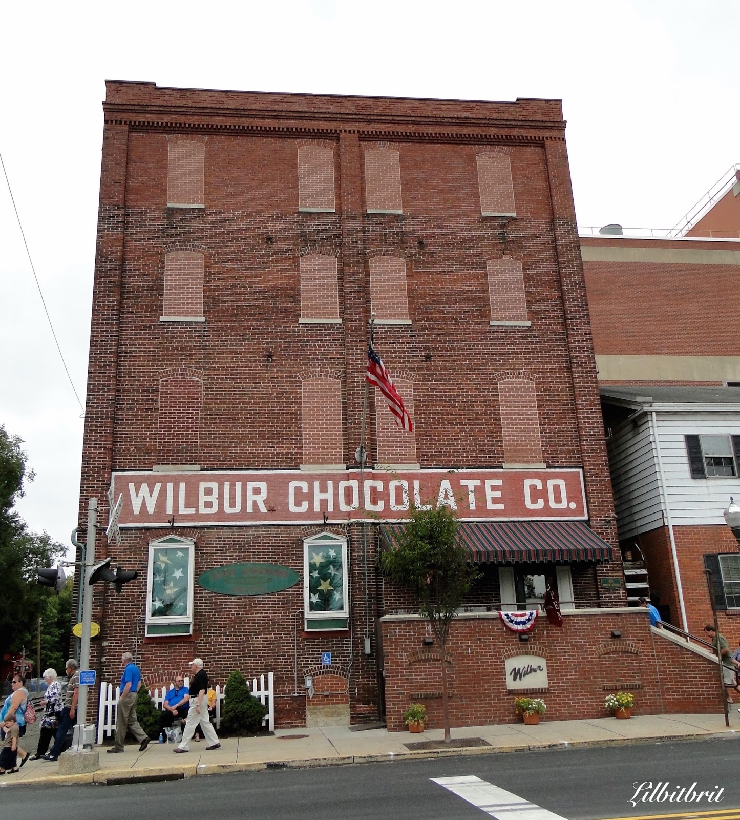 Lilbitbrit : Wilbur Chocolate Factory, Lititz, PA