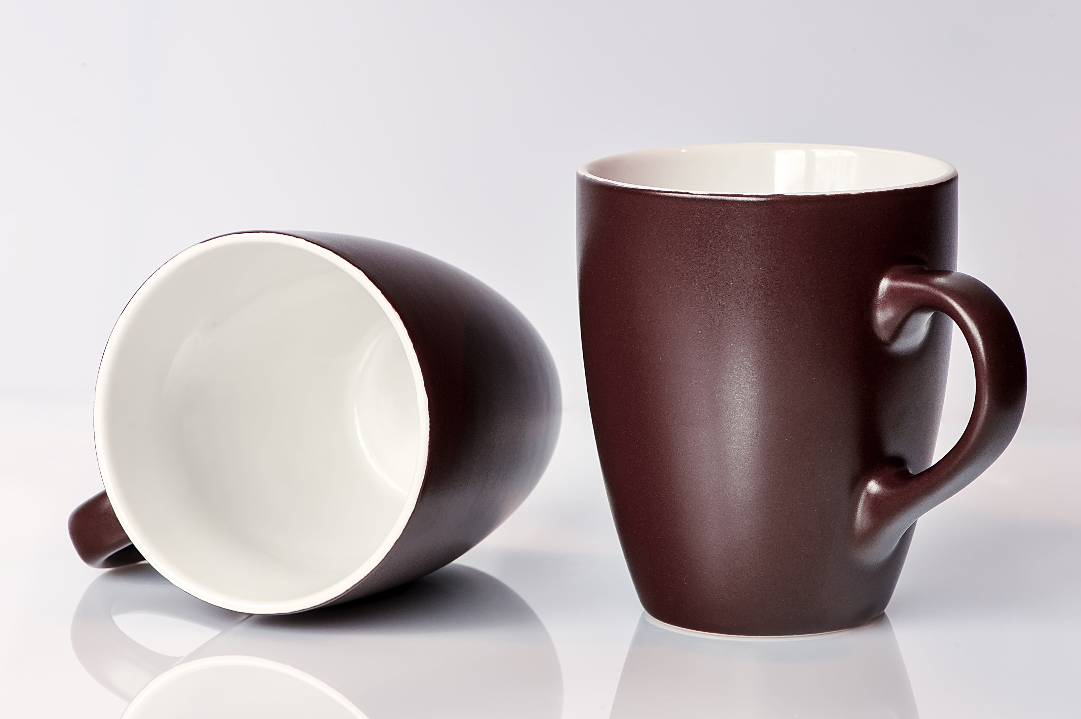Two brown-and-white ceramic mugs HD wallpaper | Wallpaper Flare