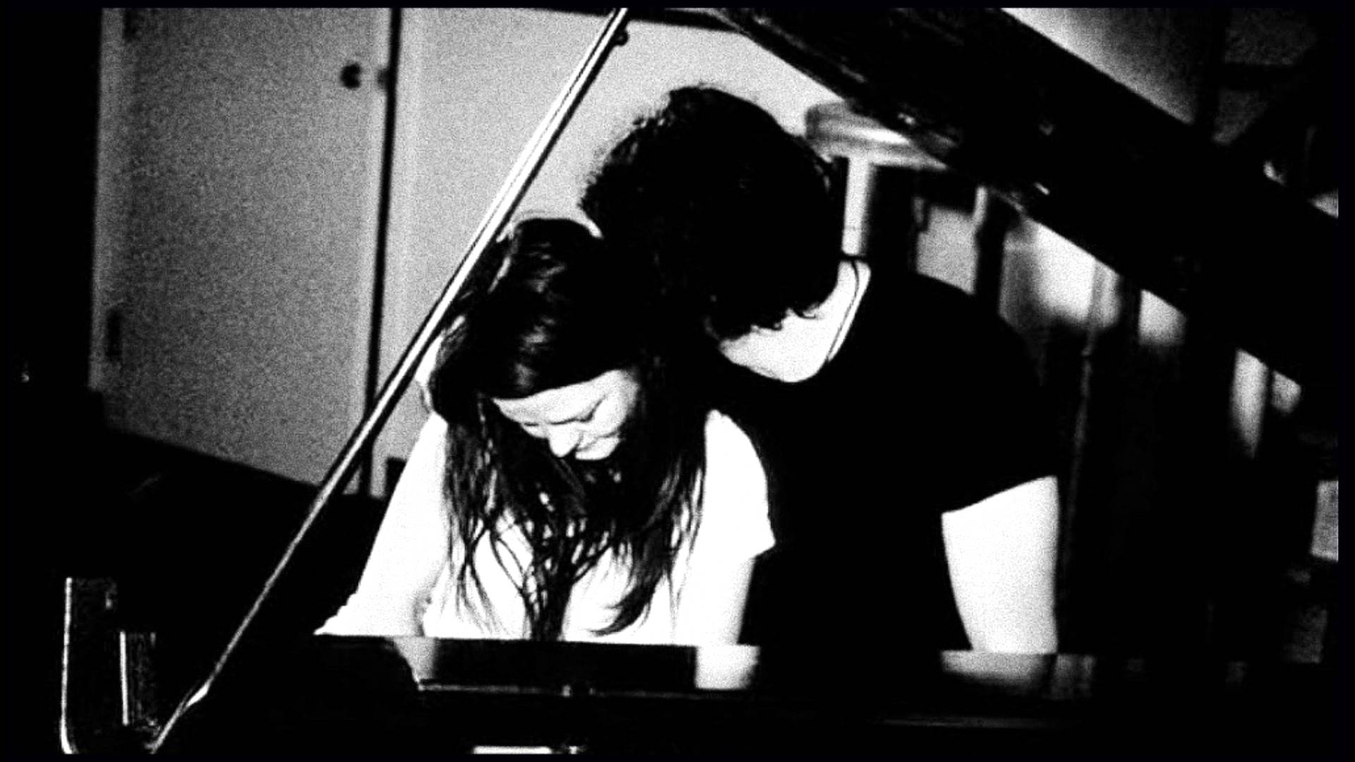 The White Stripes - In The Cold, Cold Night - YouTube