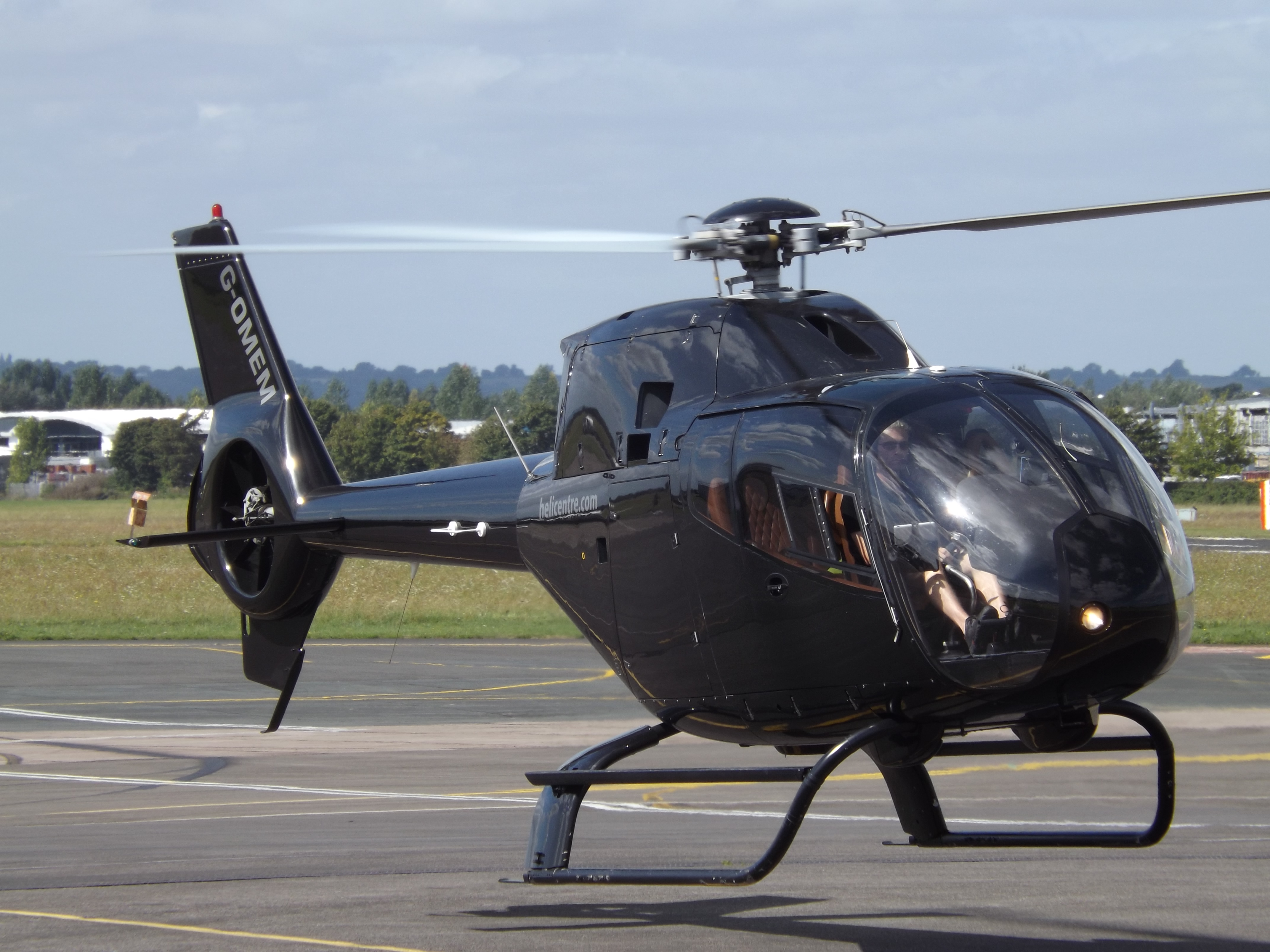 File:G-OMEM Eurocopter Colibri EC120B Helicopter SD Helicopters LLP ...