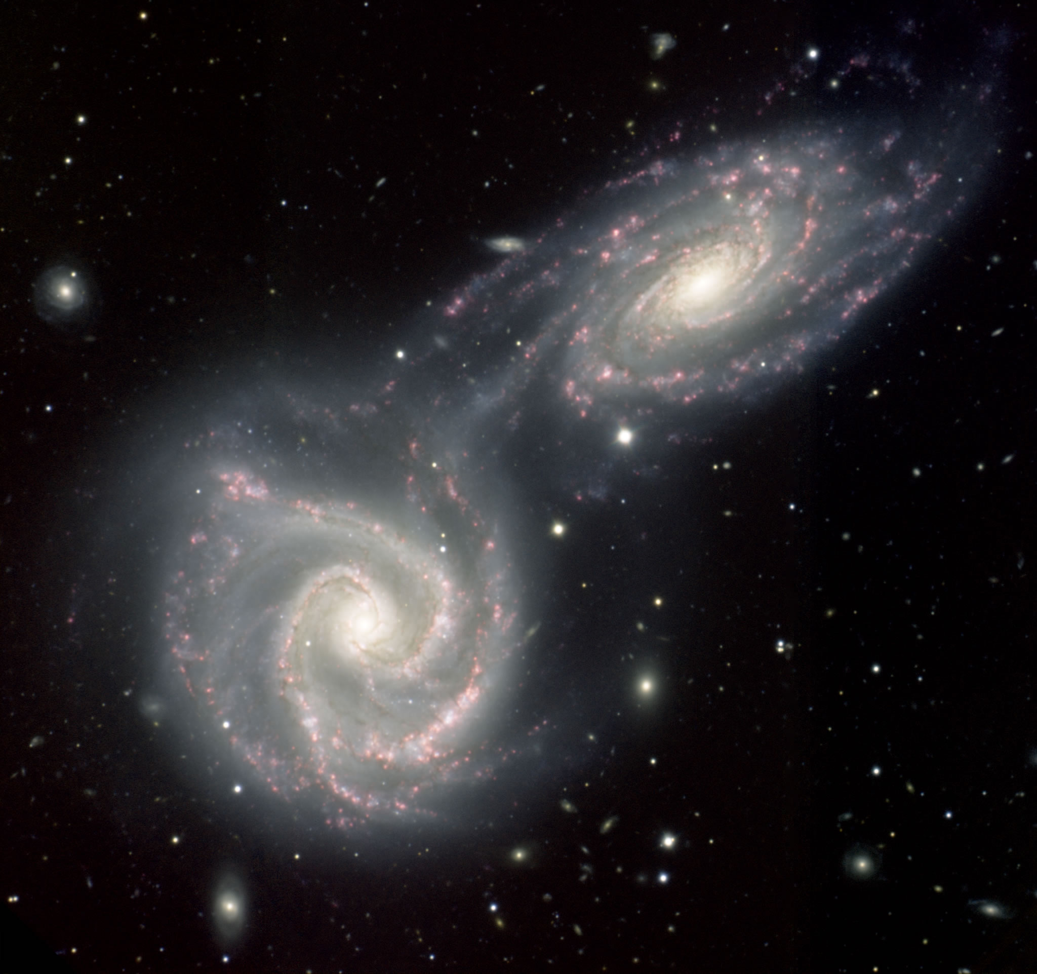 APOD: 2013 August 25 - The Colliding Spiral Galaxies of Arp 271