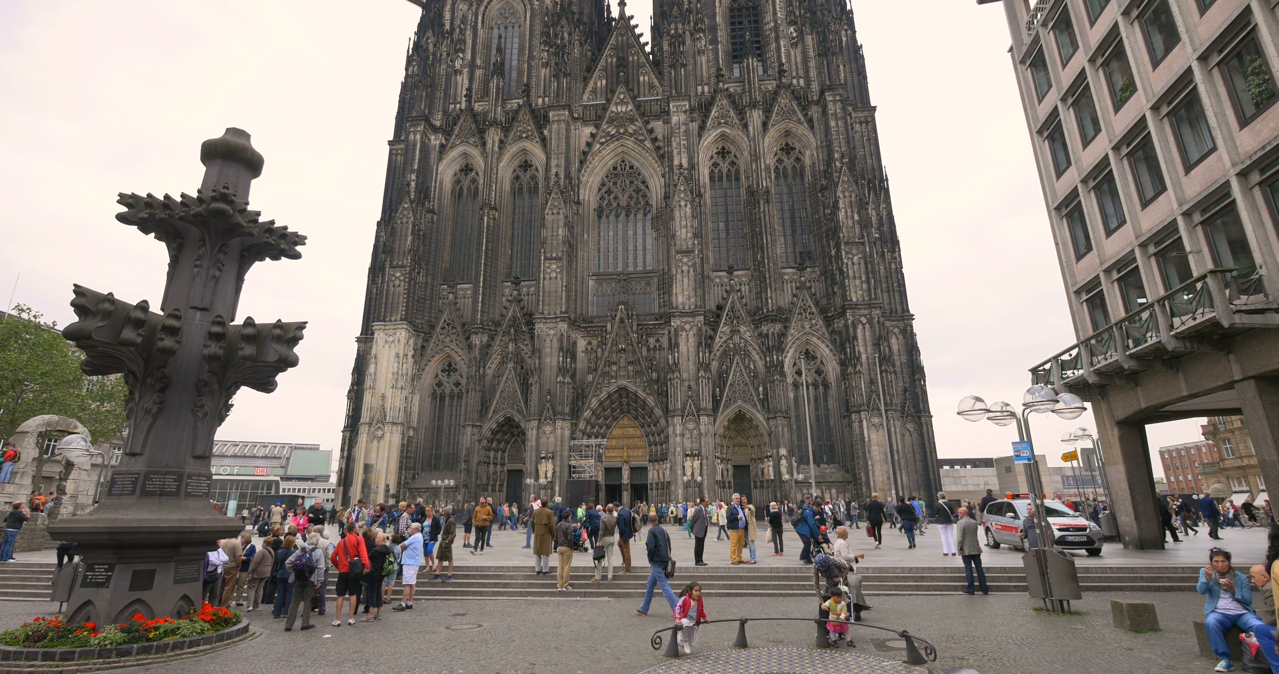 Cologne Cathedral church square, street walking people, Germany ...
