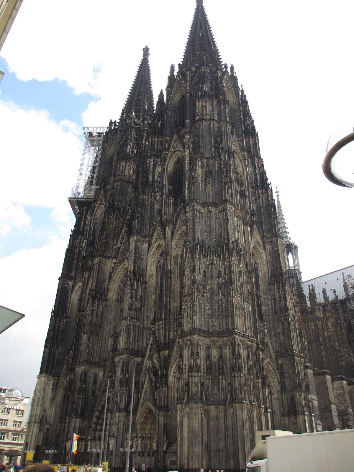 Cannundrums: Cologne Cathedral