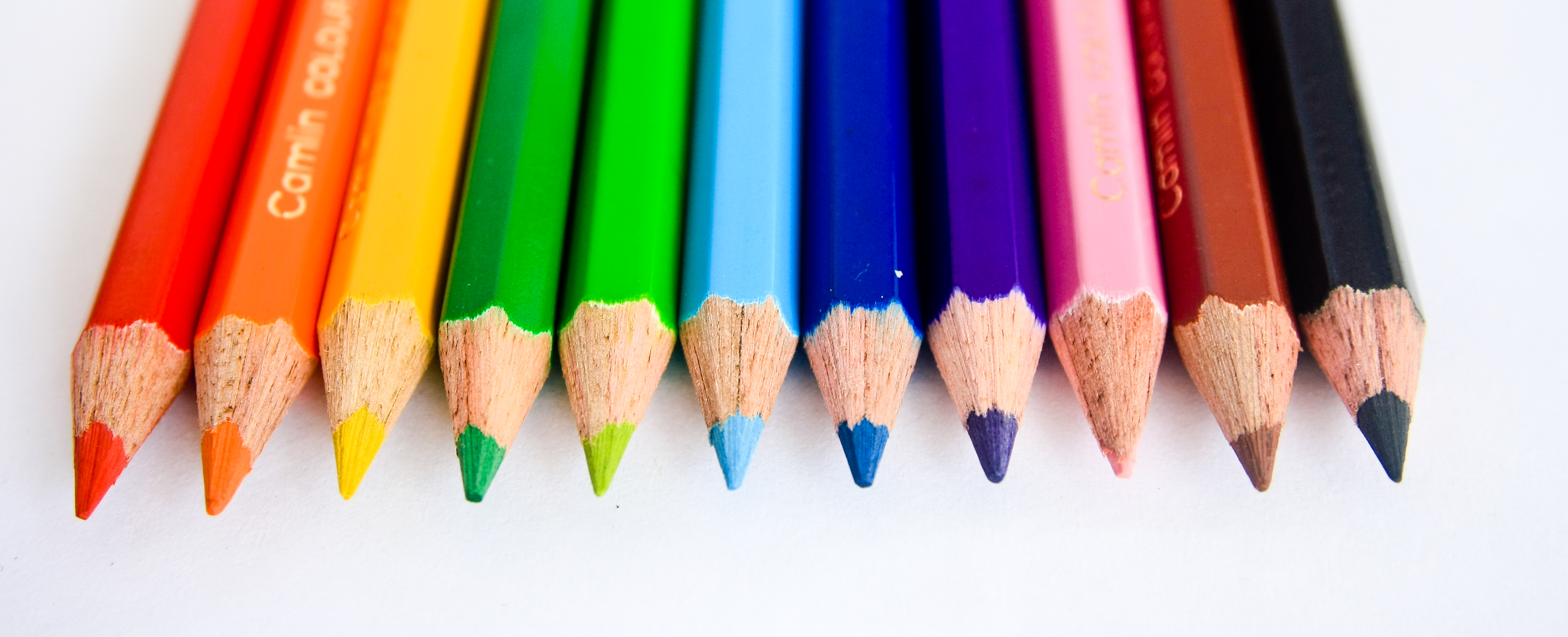 Colored Pencils Rainbow : Public Domain Pictures