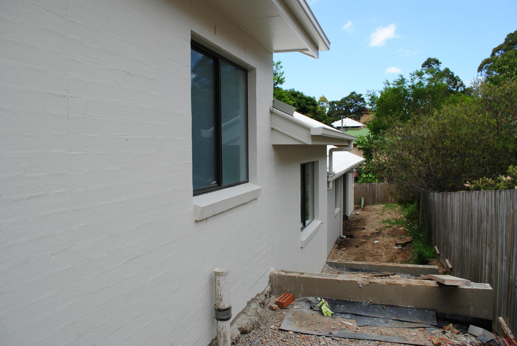 Colorbond Surfmist render with black windows | New House Exteriors ...