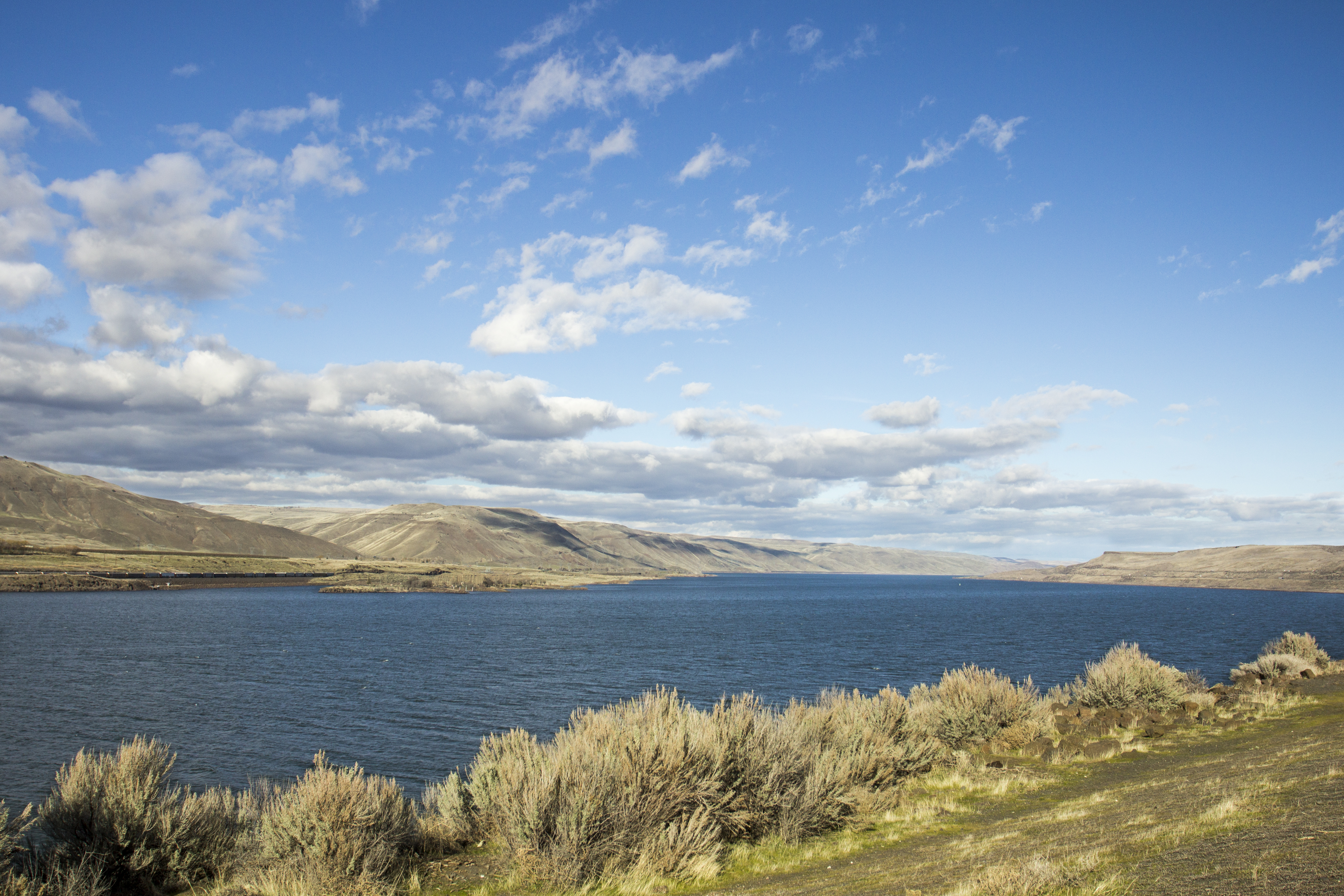 Columbia river on the east side of oregon photo