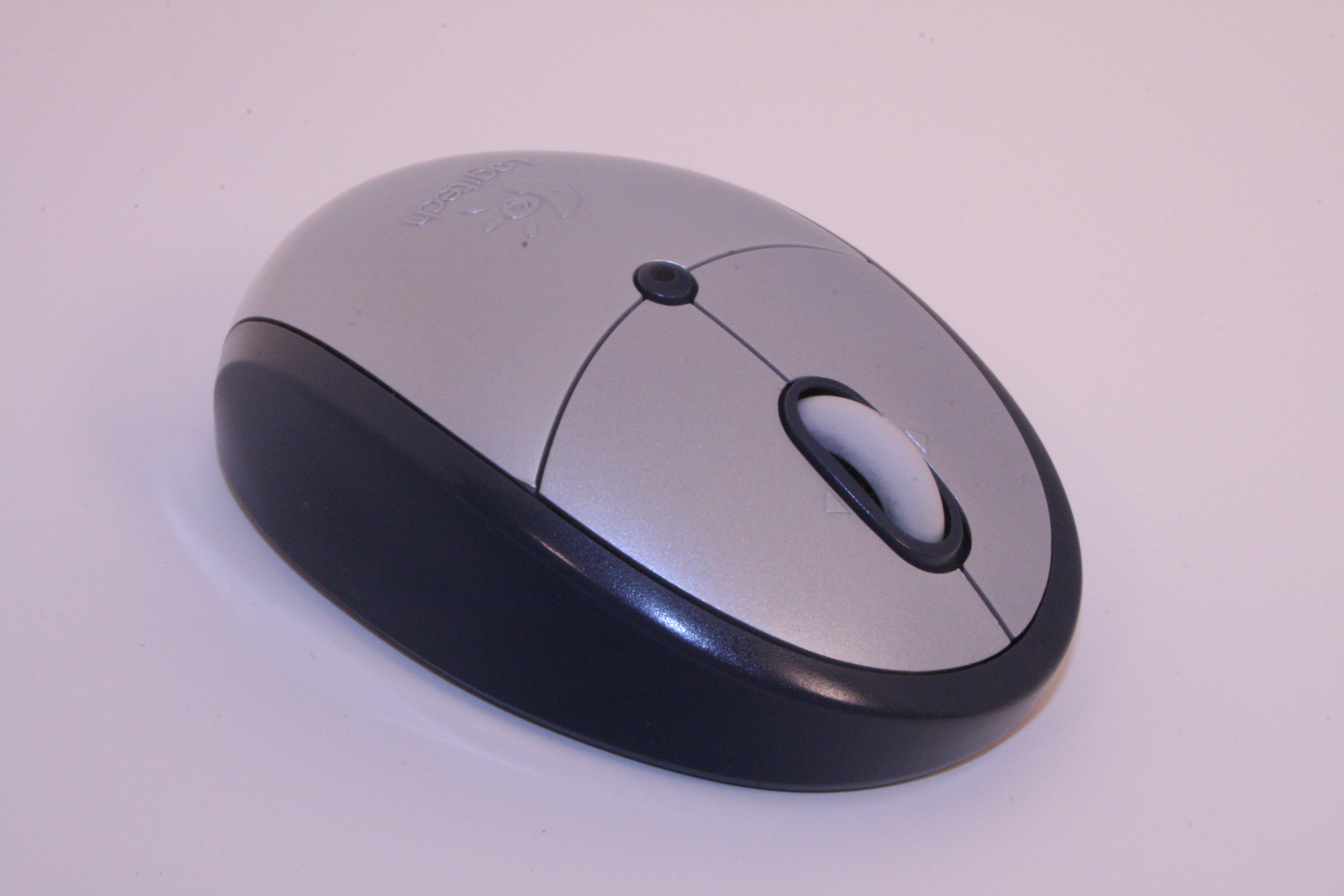 Computer mouse photo