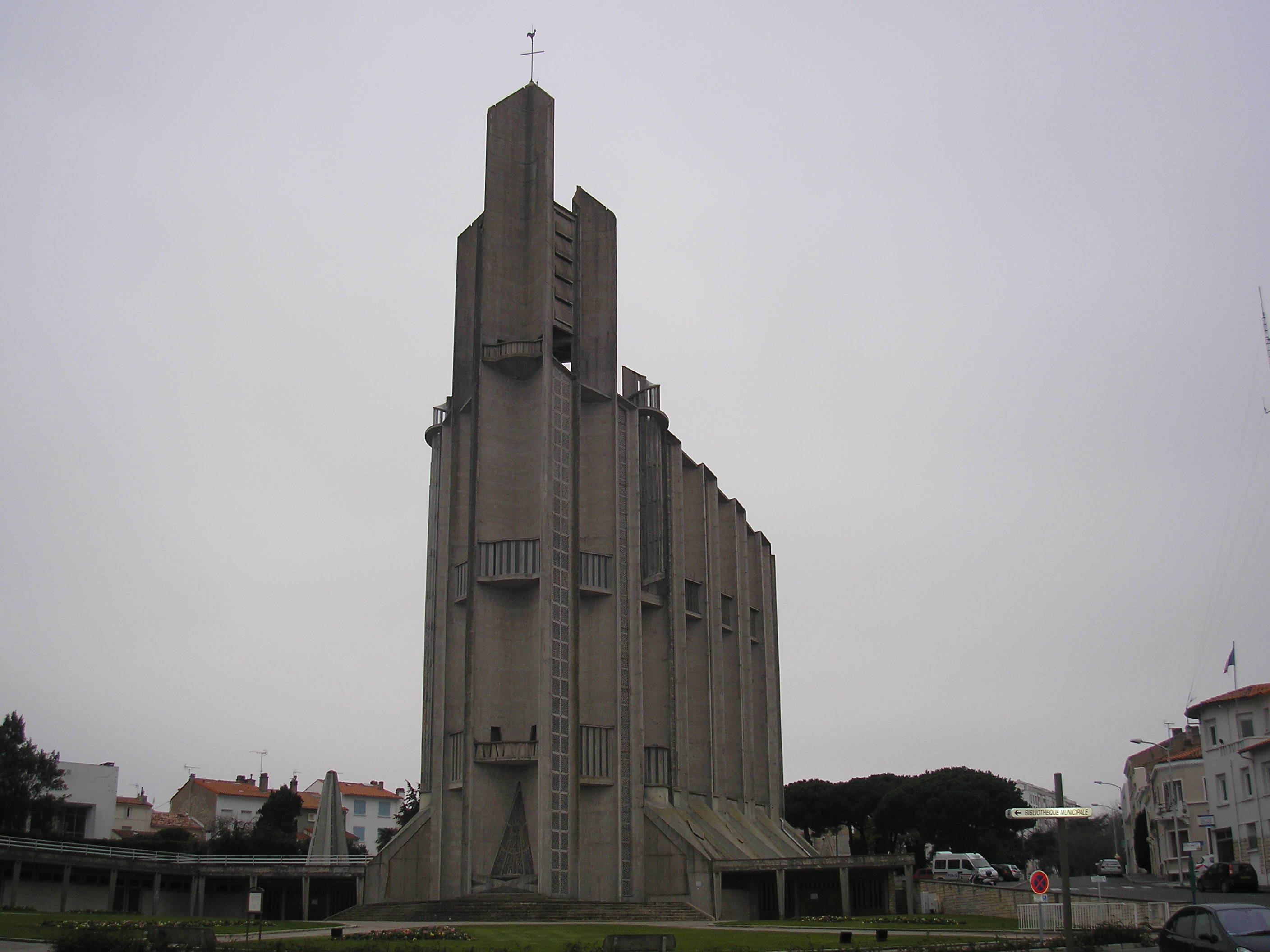 Cathedral made entirely from concrete. - Royan, France. : pics