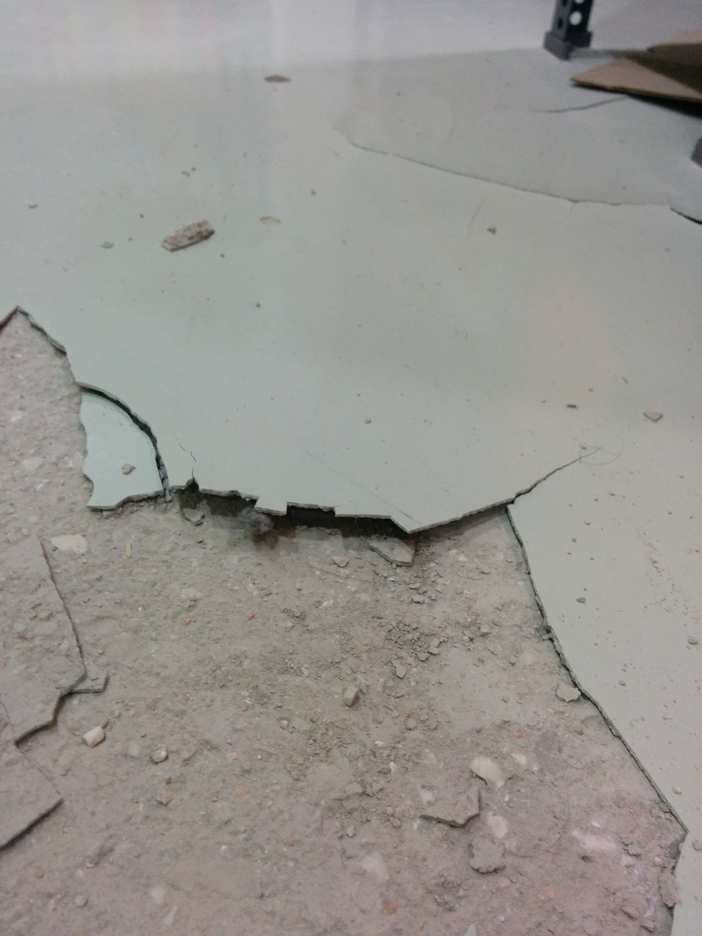 Applying epoxy on rough concrete - 3 useful tips
