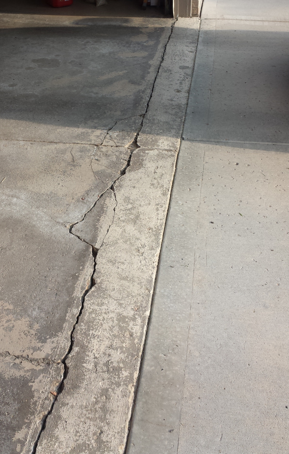 How to repair garage floor concrete damage near apron? - Home ...