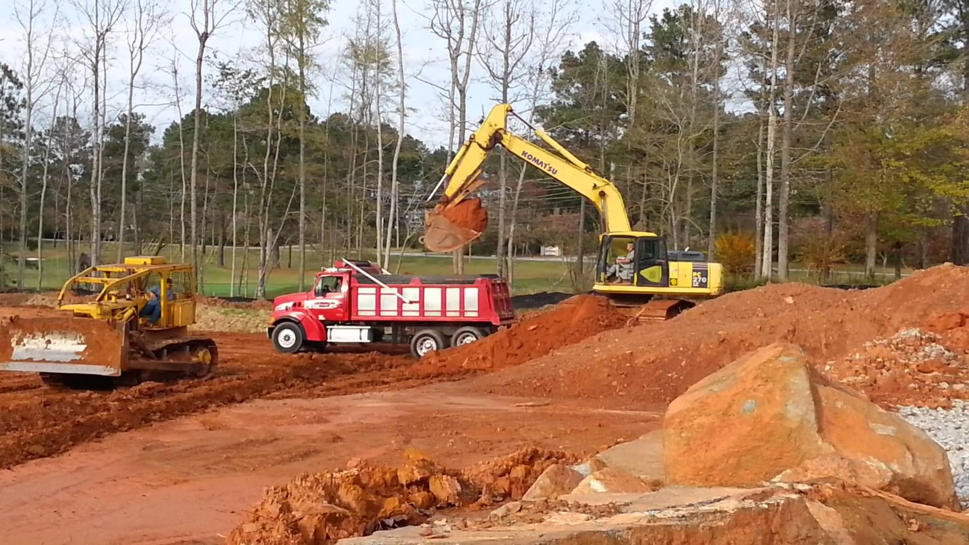 Small construction site footage - YouTube