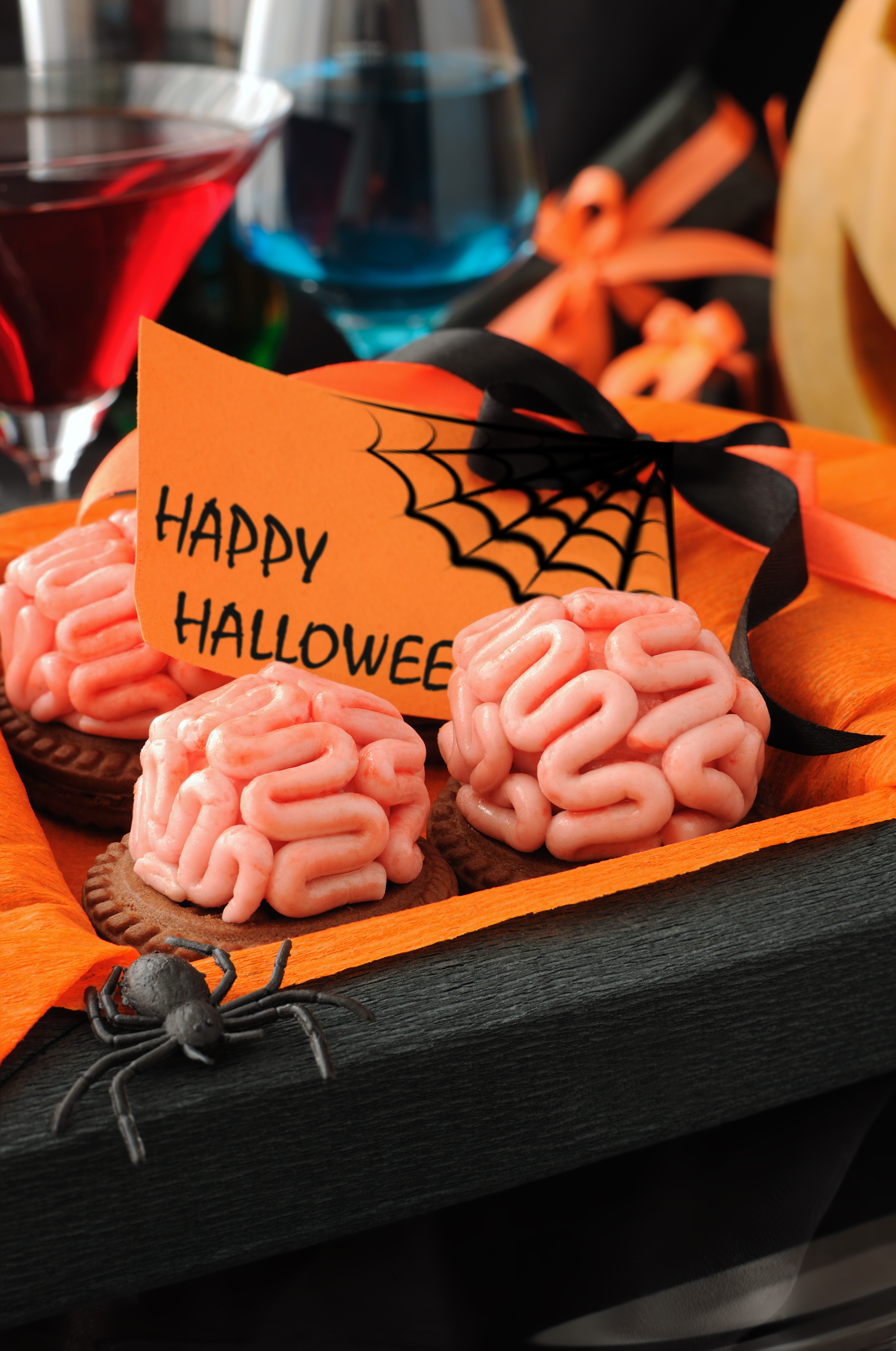 Cookies with marzipan brains for Halloween, Baked, Brain, Cookies, Halloween, HQ Photo