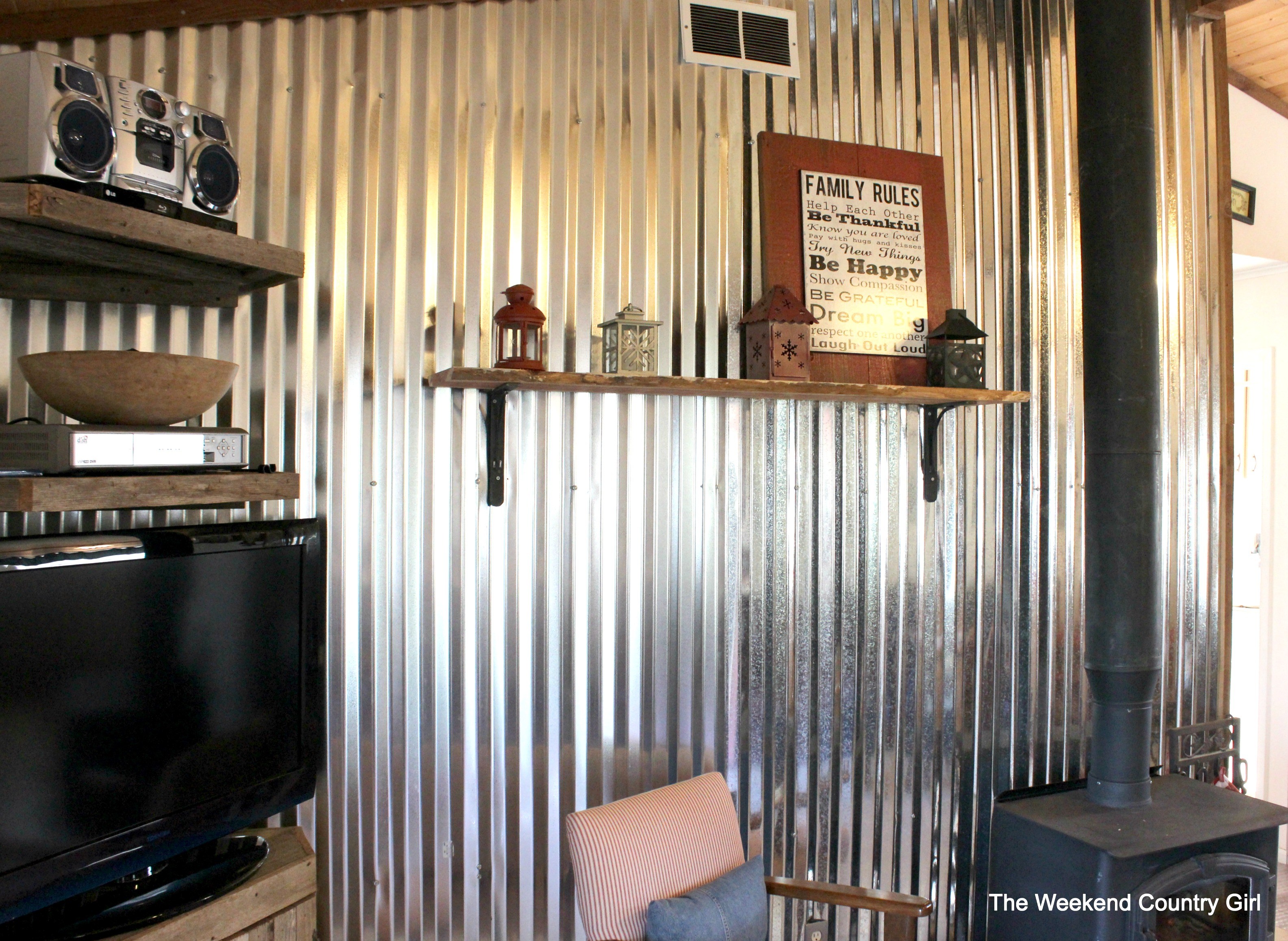 Remodelaholic | DIY Corrugated Tin Wall Tutorial