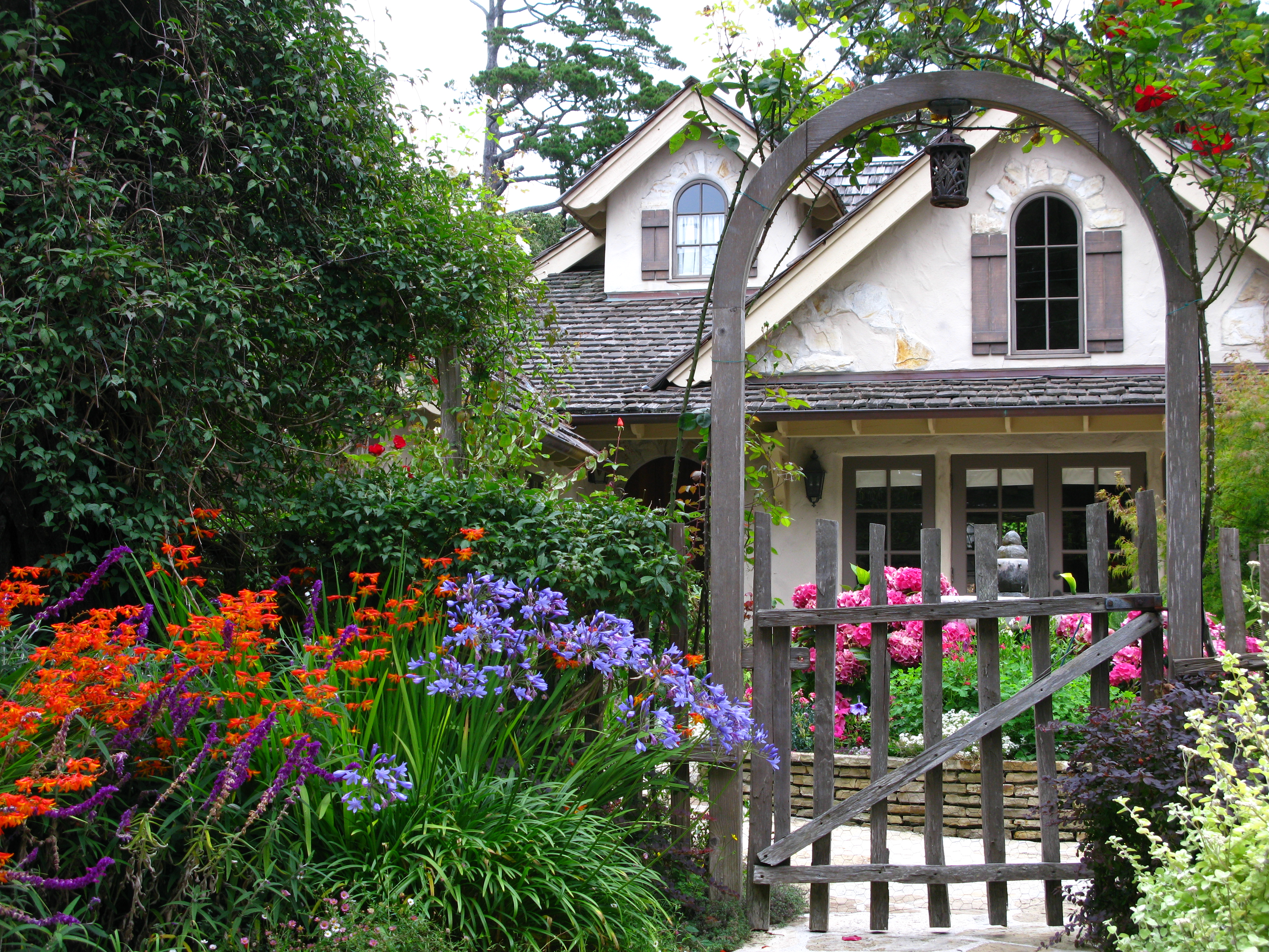 CARMEL'S COTTAGE GARDENS | Once upon a time..Tales from Carmel by ...