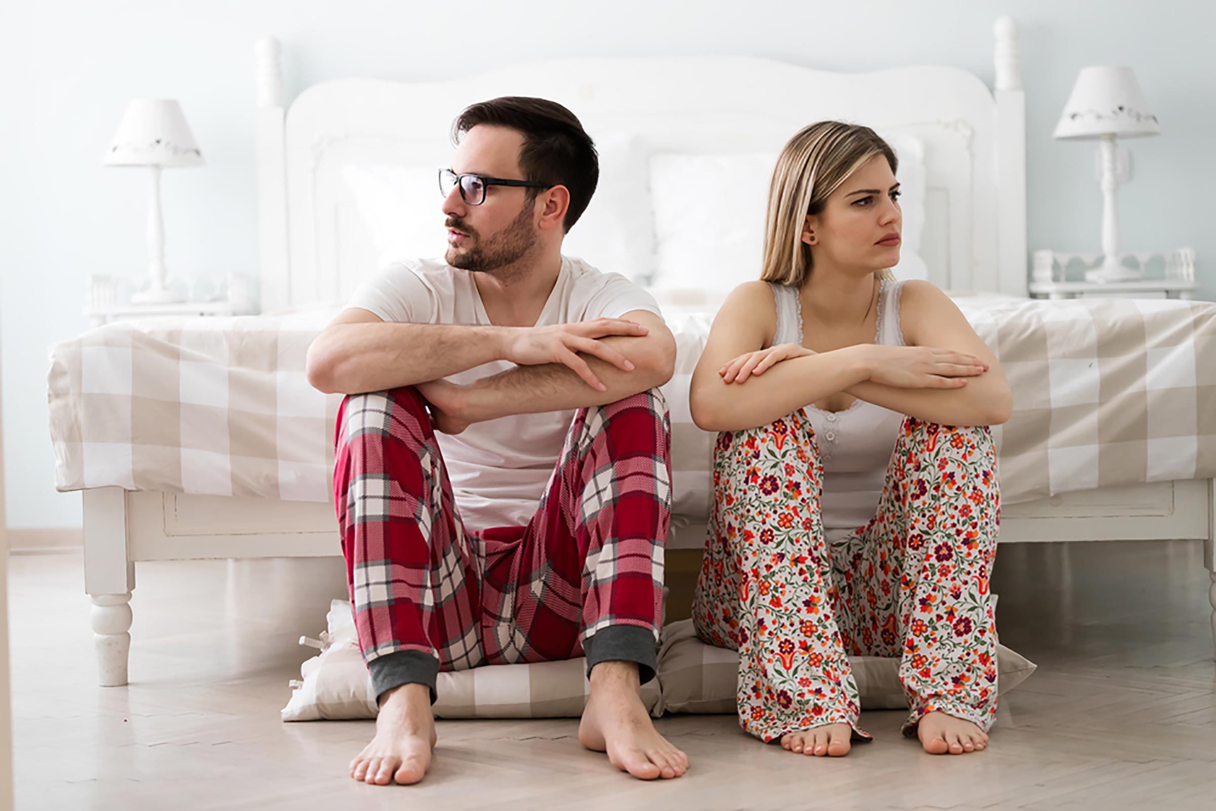 Silent Signs You Need Marriage Counseling | Reader's Digest