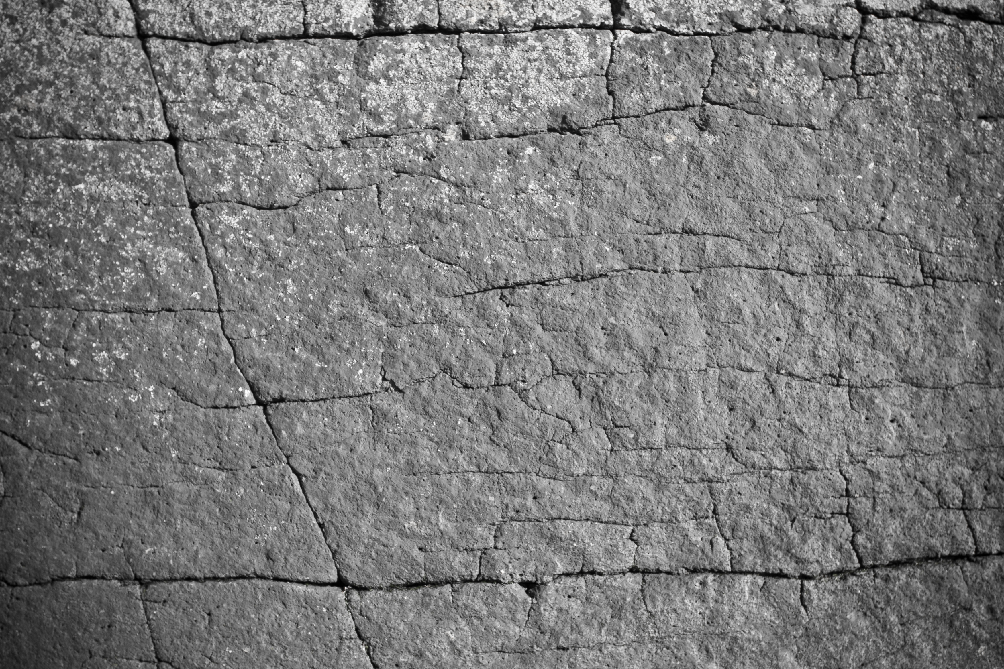 Cracked wall texture photo