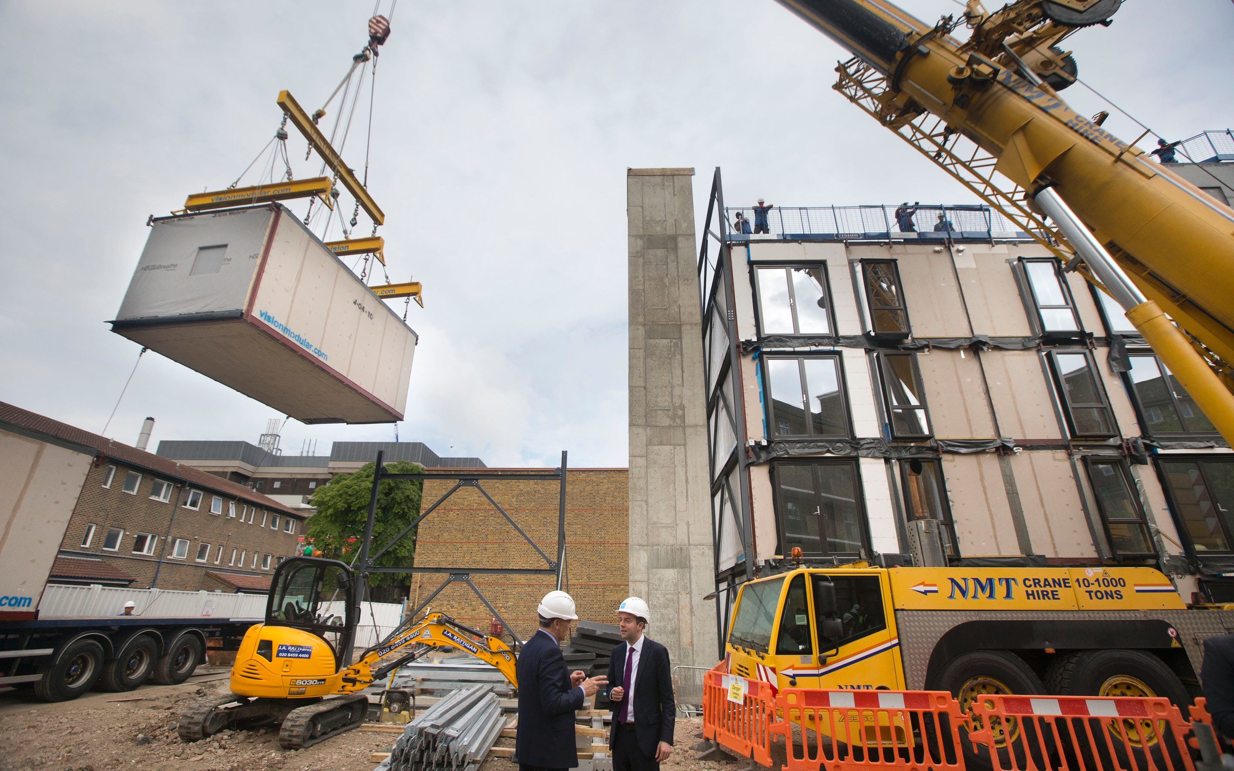 China will build modular housing factories in the UK, aiming to ...