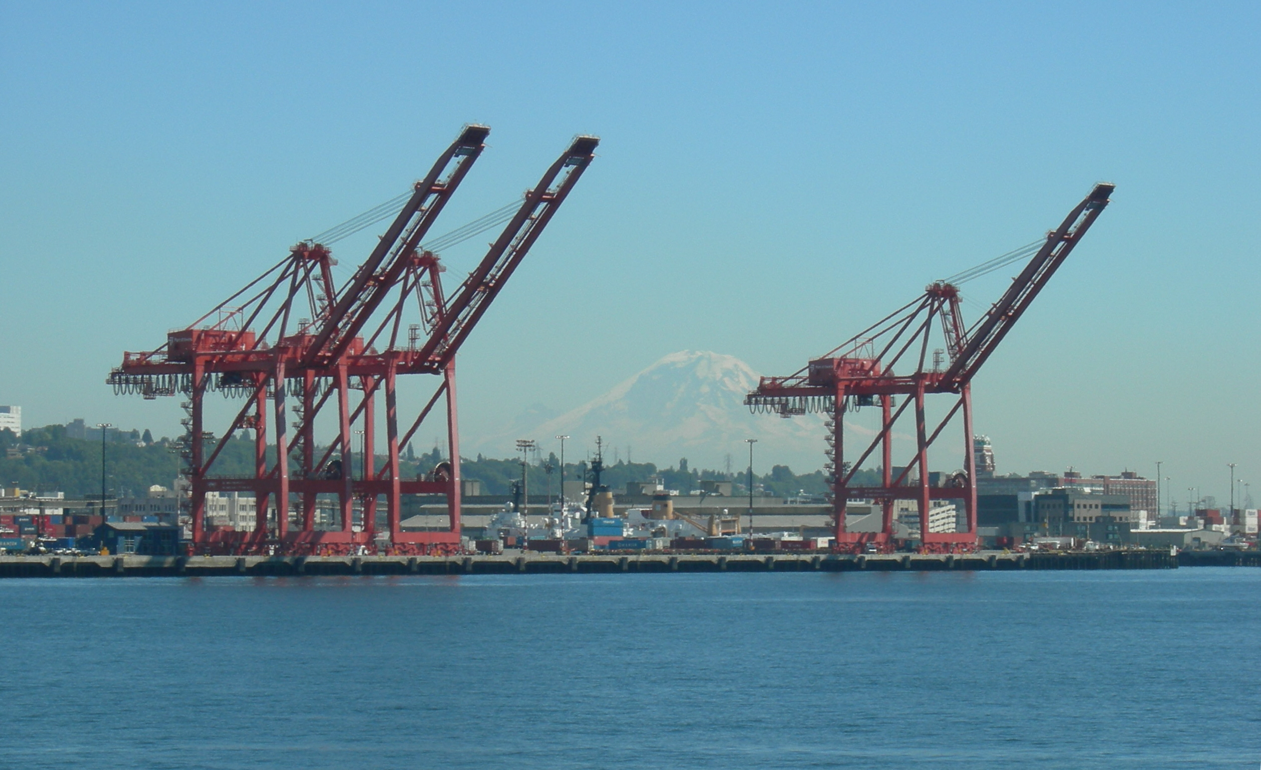 File:Seattle port cranes 01.jpg - Wikimedia Commons