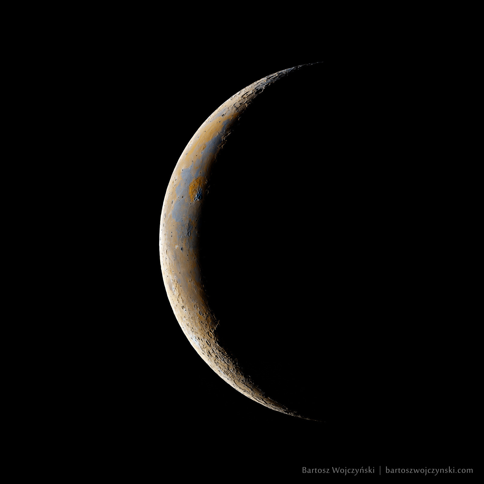 11% Waning Crescent Moon by Bartosz Wojczyński