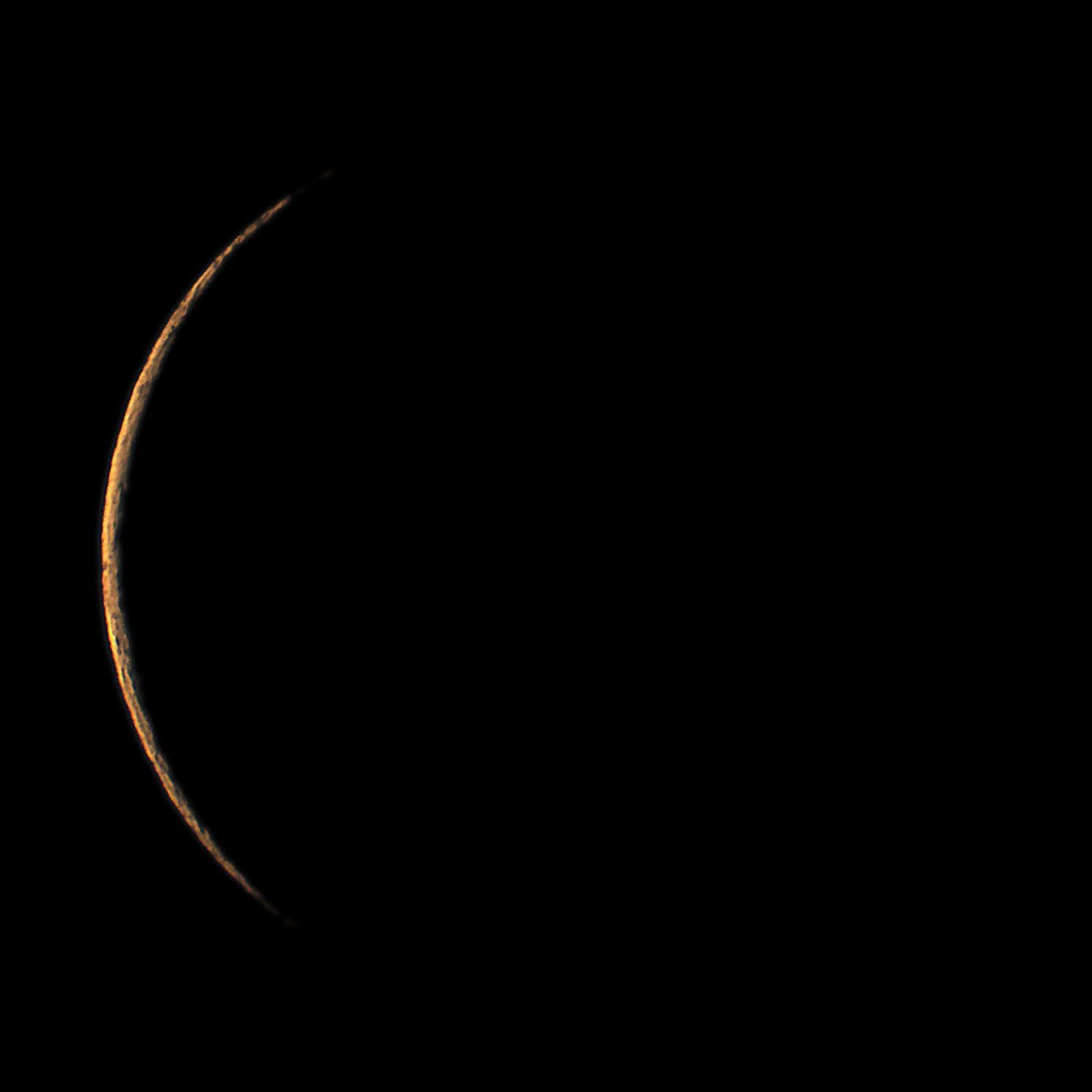 28 Old Crescent Moon in the Sun's last grasp 140725 @ not so bad ...