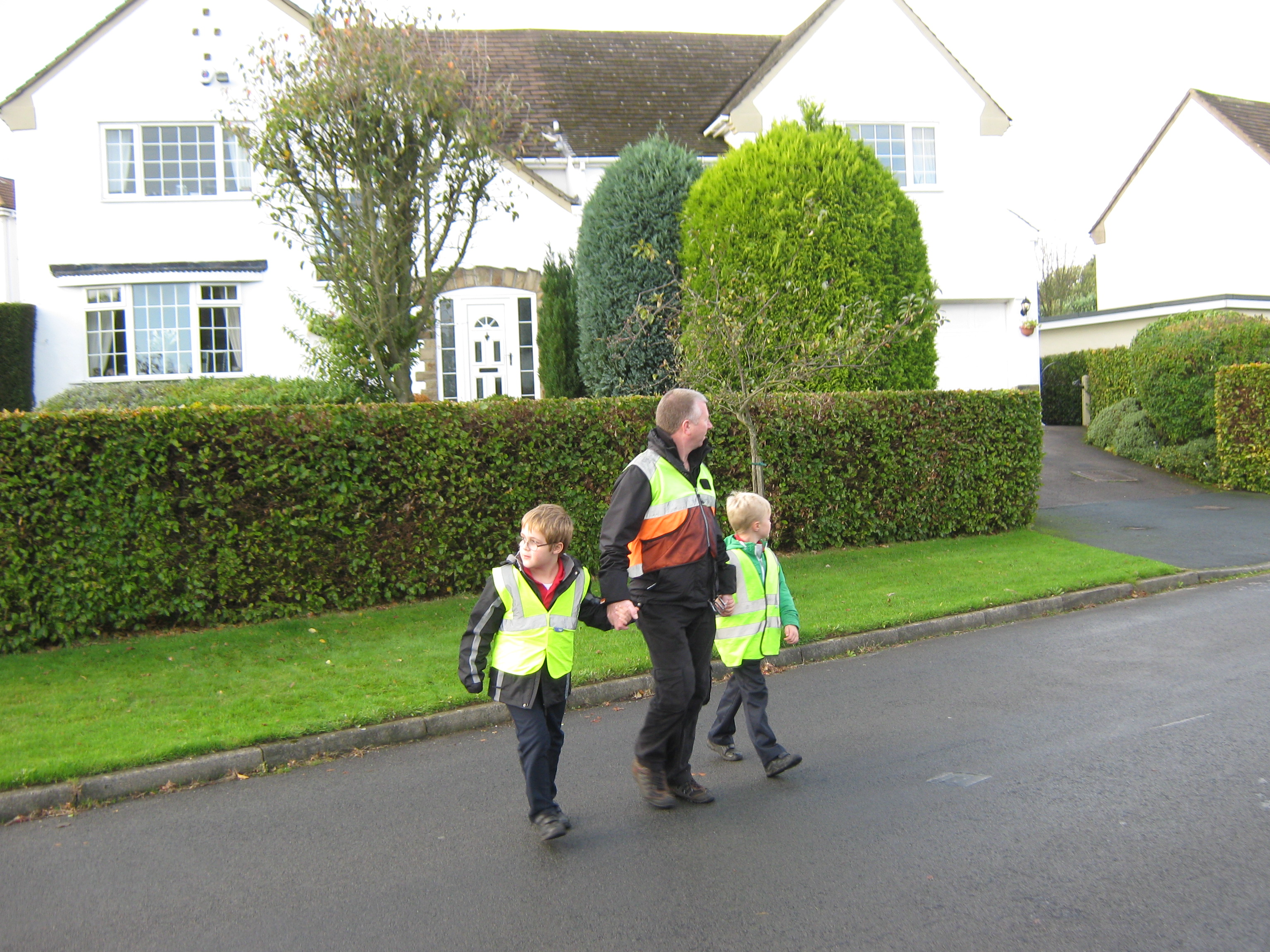Crossing the road | Tranmere Park Primary School