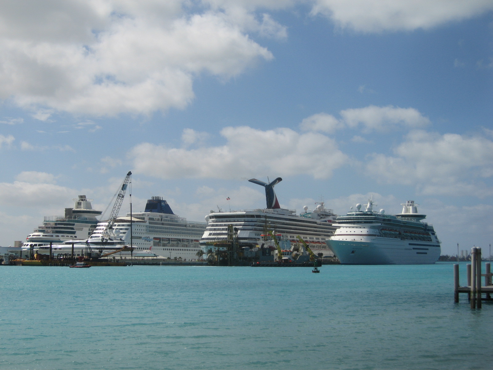 Cruise Ships | Sustainable Tourism