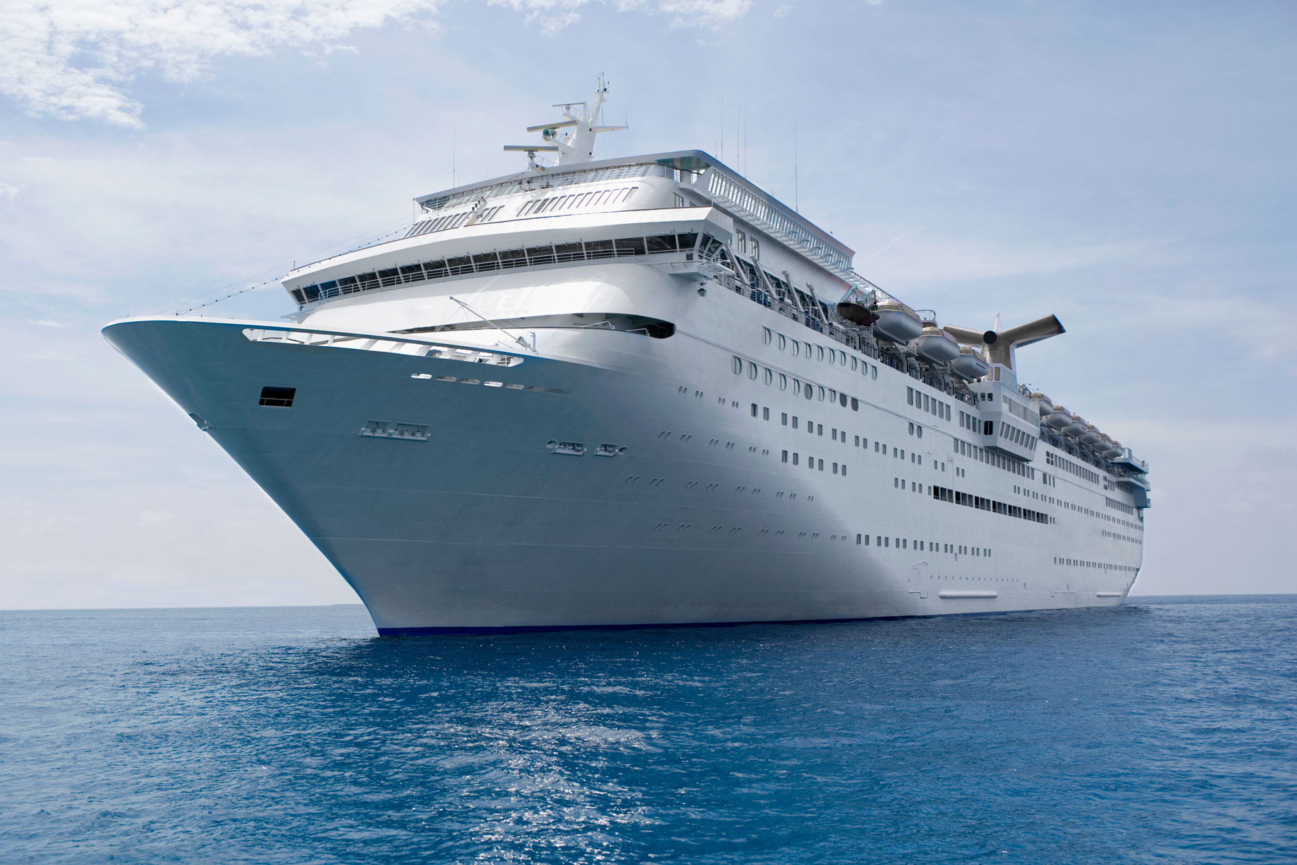 What Happens if a Cruise Ship Leaves You Behind at Port? | JetSet