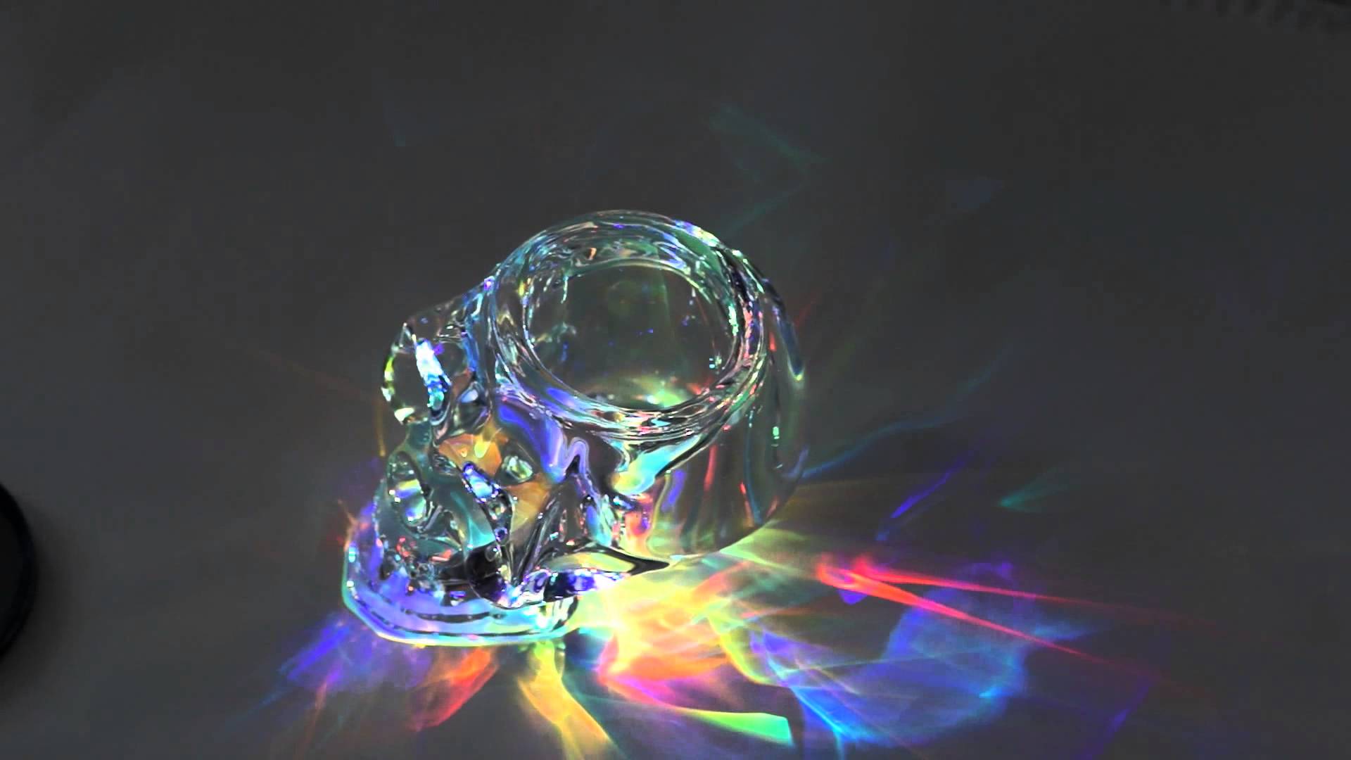 Cool Crystal Skull Prism Light Effects - YouTube