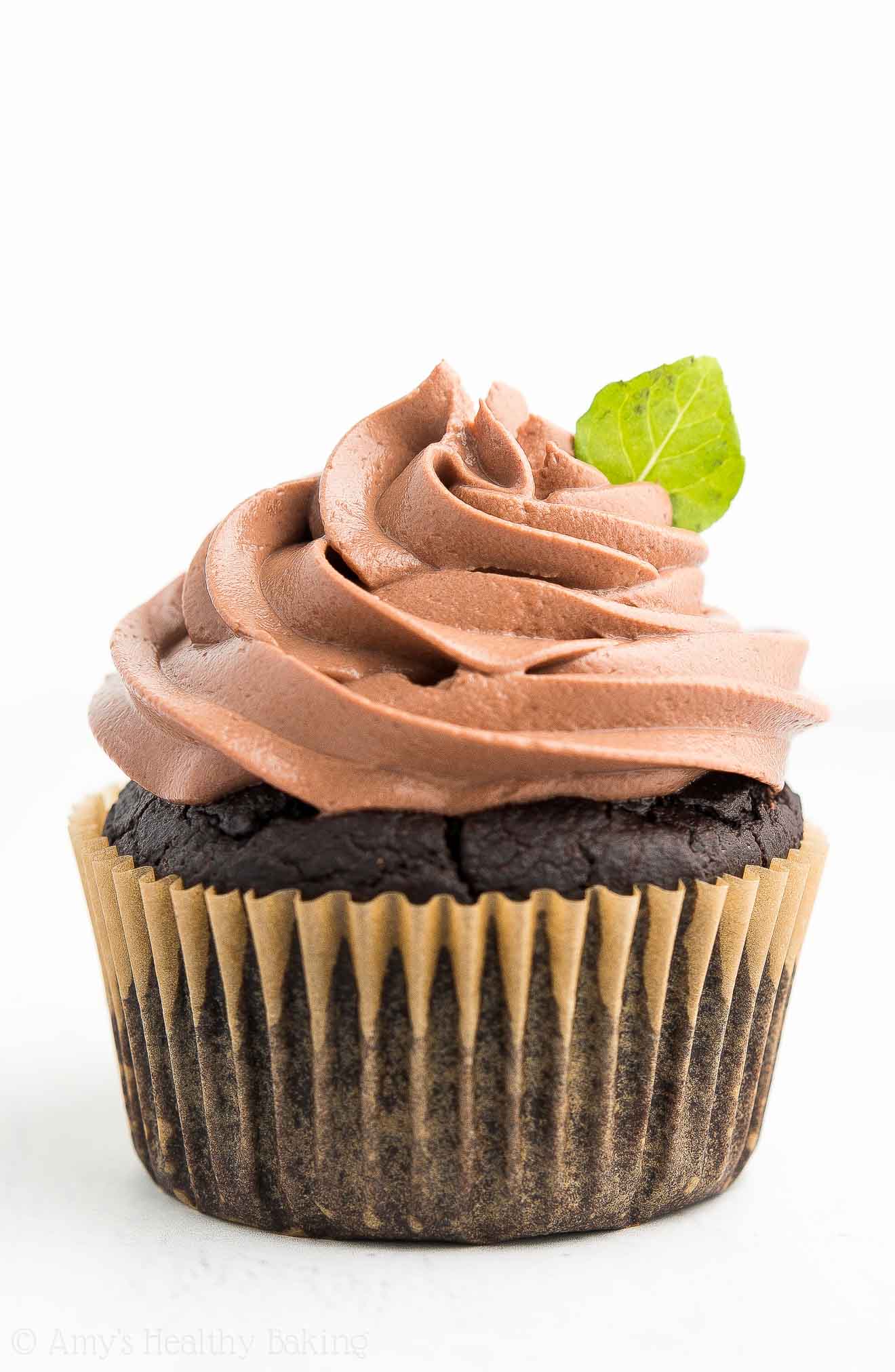Healthy Mint Chocolate Cupcakes | Amy's Healthy Baking