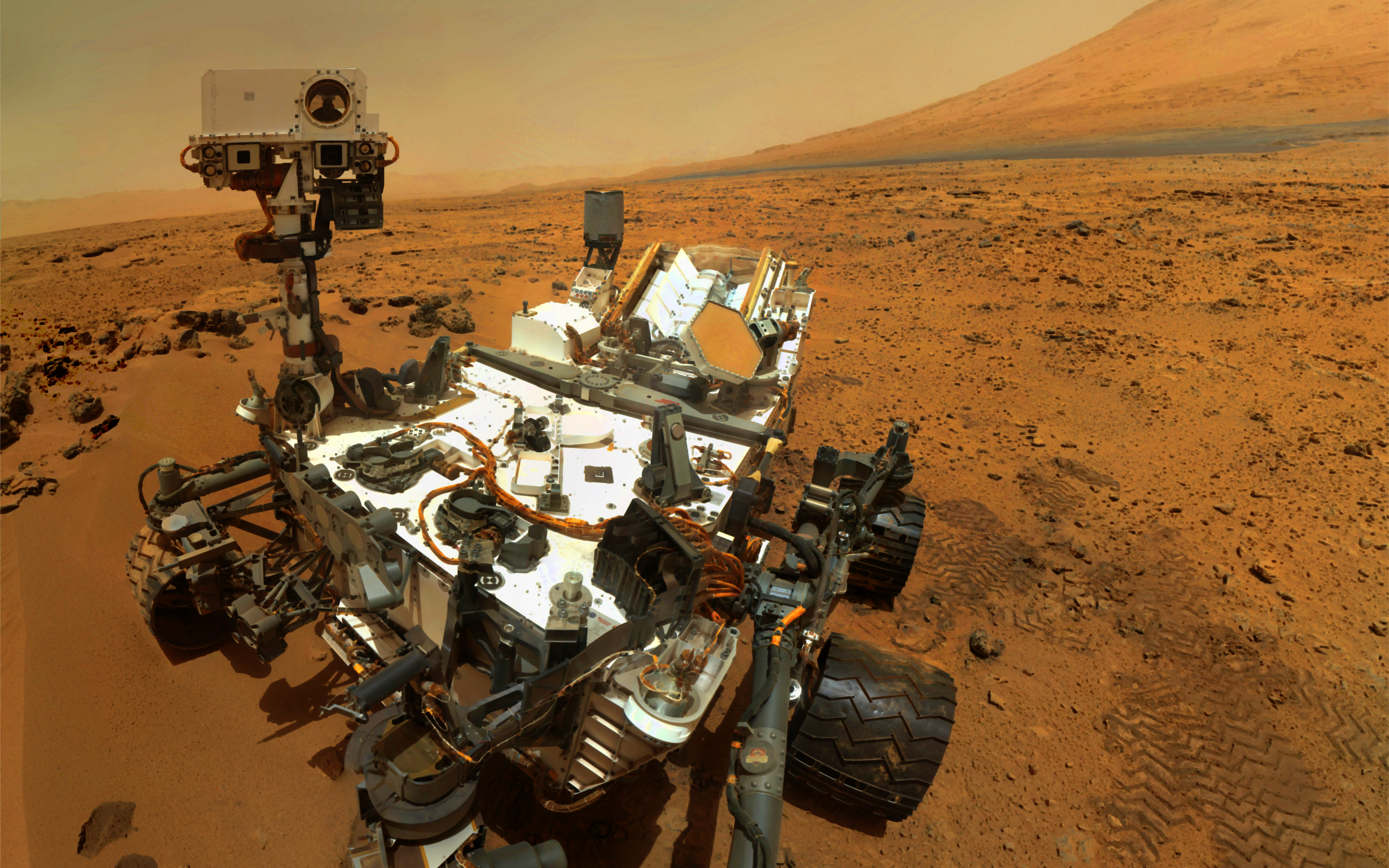 Curiosity Rover Lives! NASA Continues Data Gathering On Mars