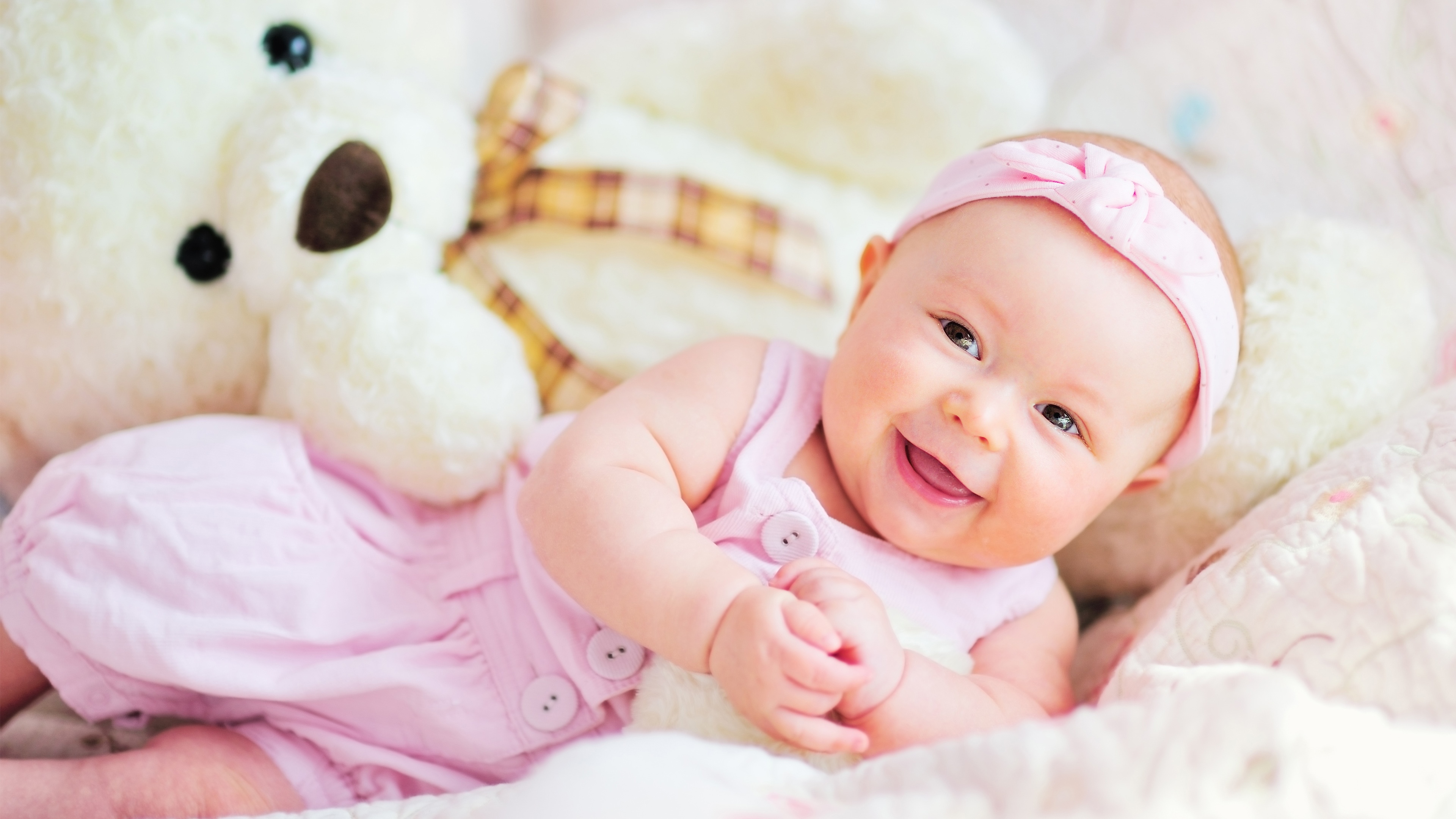 Cute Baby Teddy Bear Wallpapers in jpg format for free download