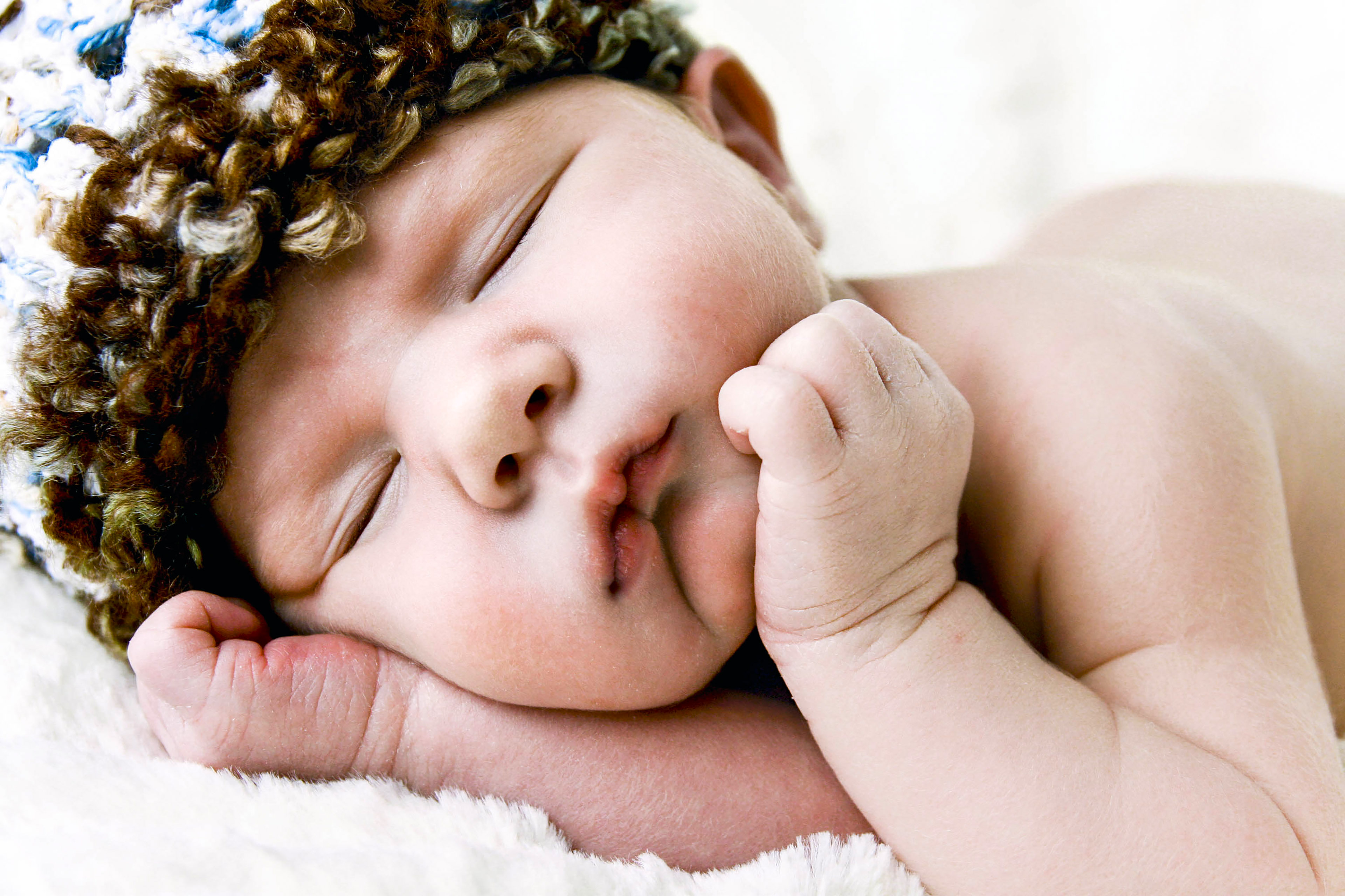 Baby Cute Kid Child Sleeping 4K Wallpaper - Best Wallpapers