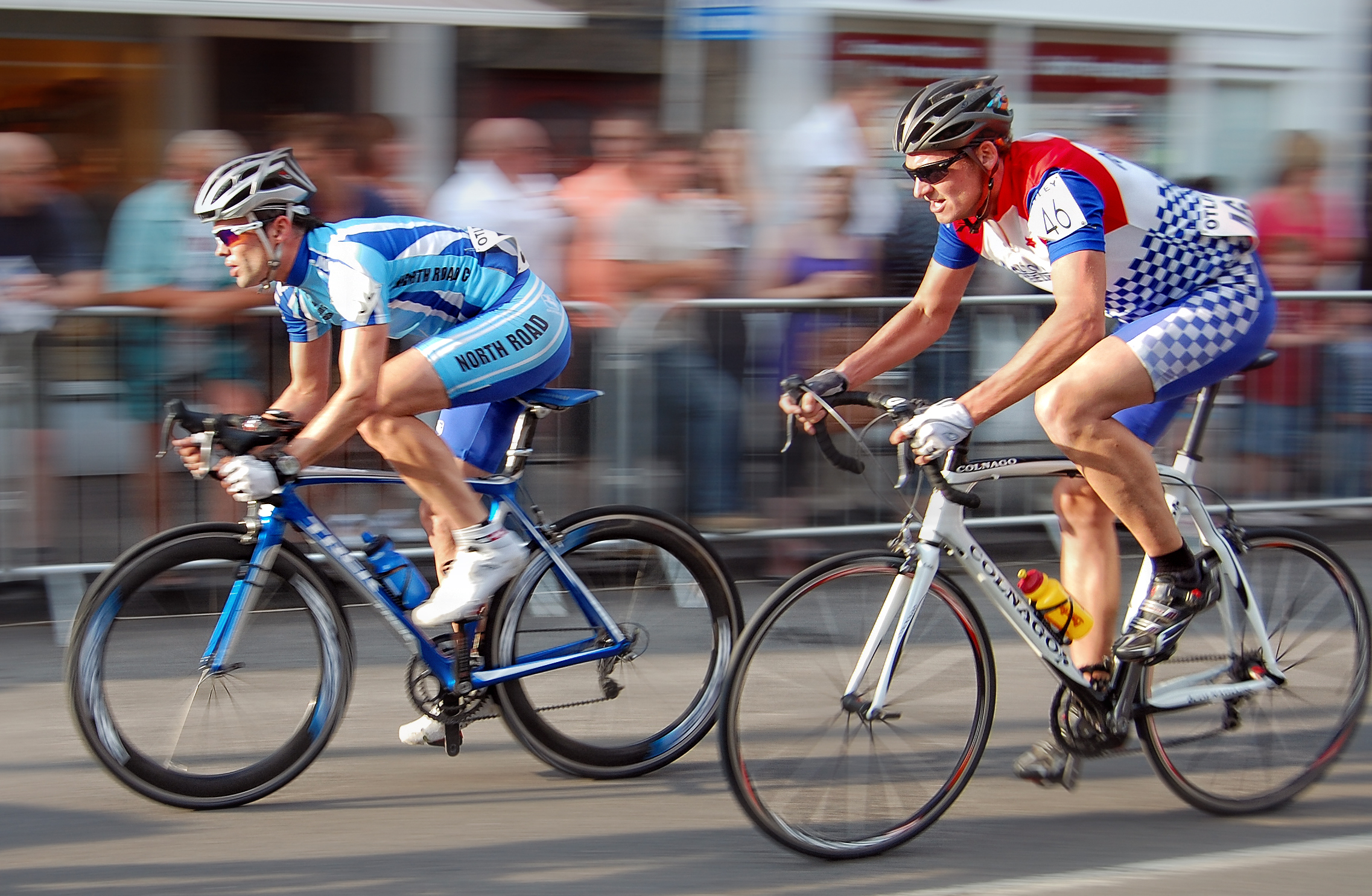 File:Otley Cycle Race 2009.jpg - Wikimedia Commons