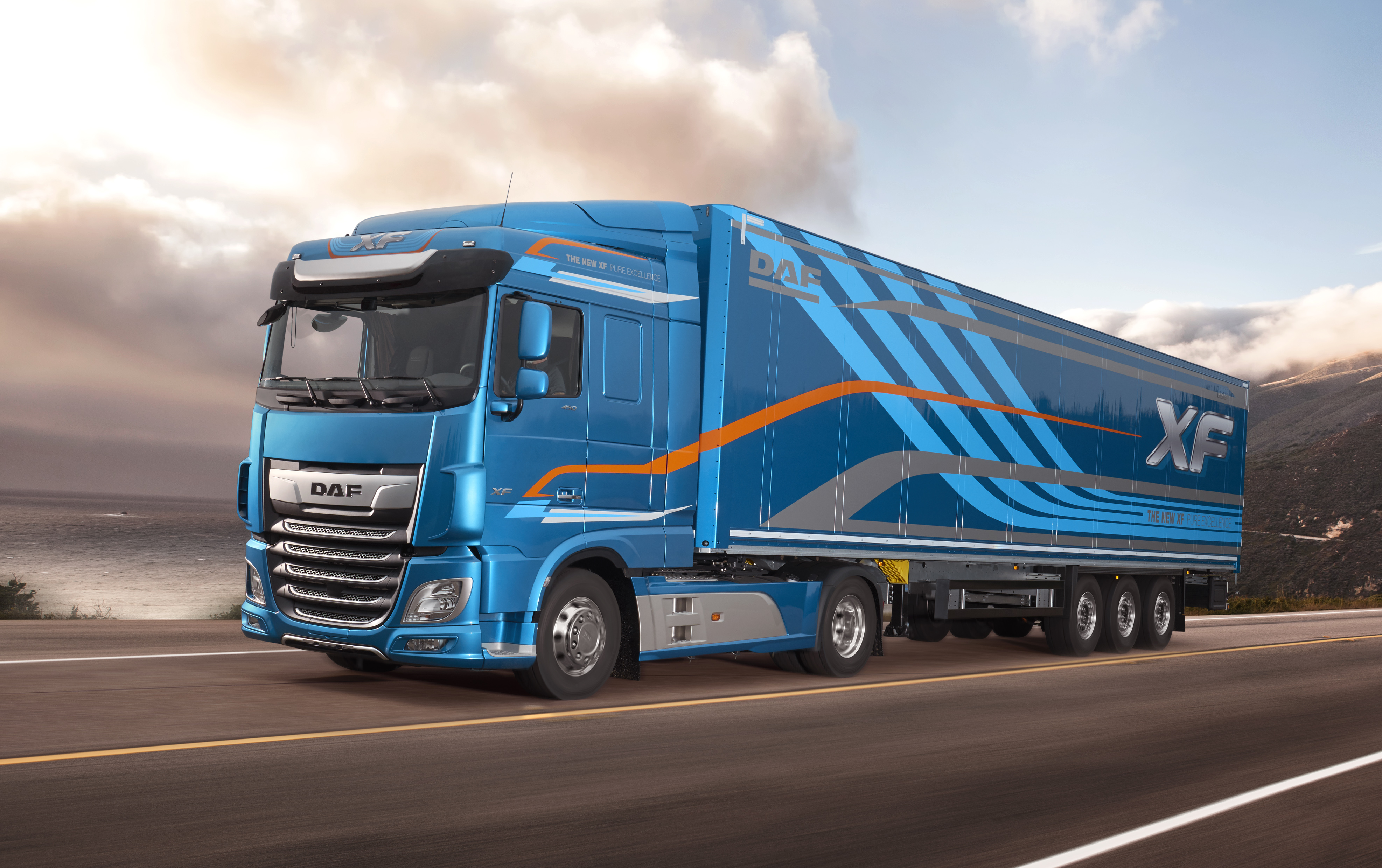 The New CF and XF - DAF Corporate