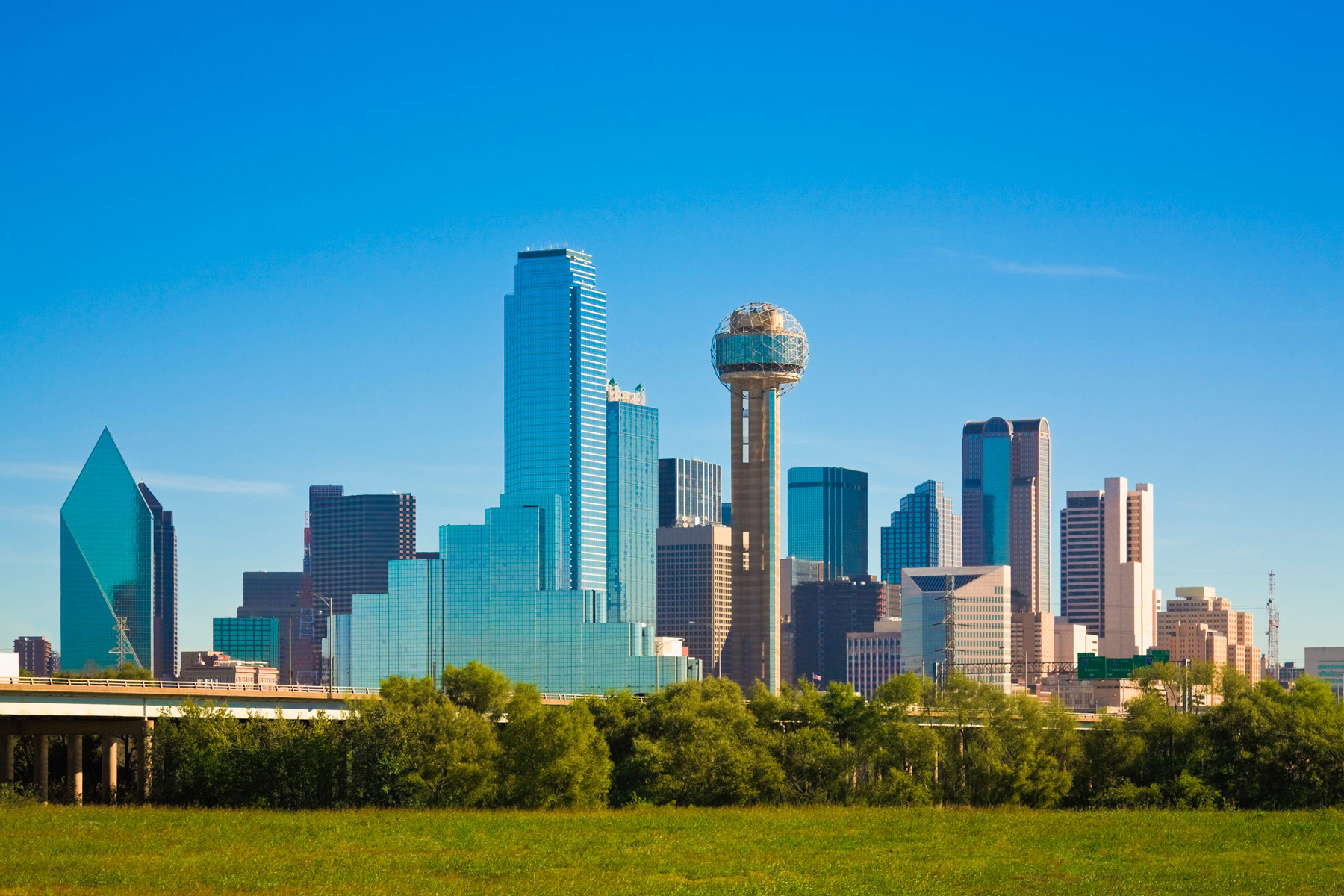 Dallas city skyline, Dallas, Texas - Digital Transitions
