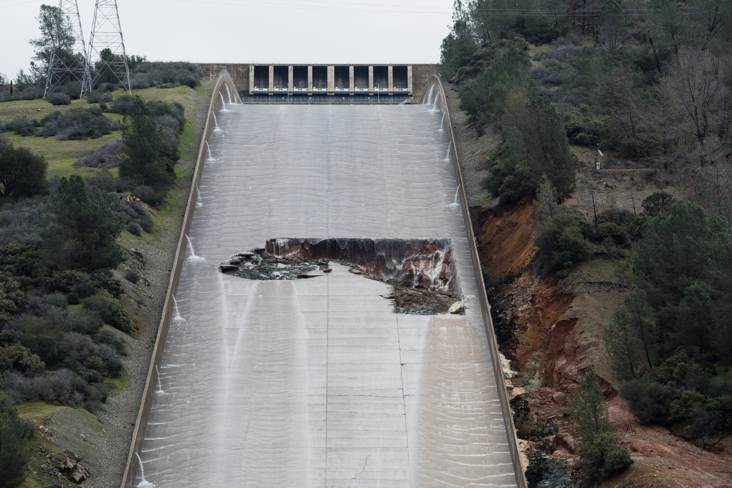 One year later, Oroville dam crisis still weighs on residents' minds
