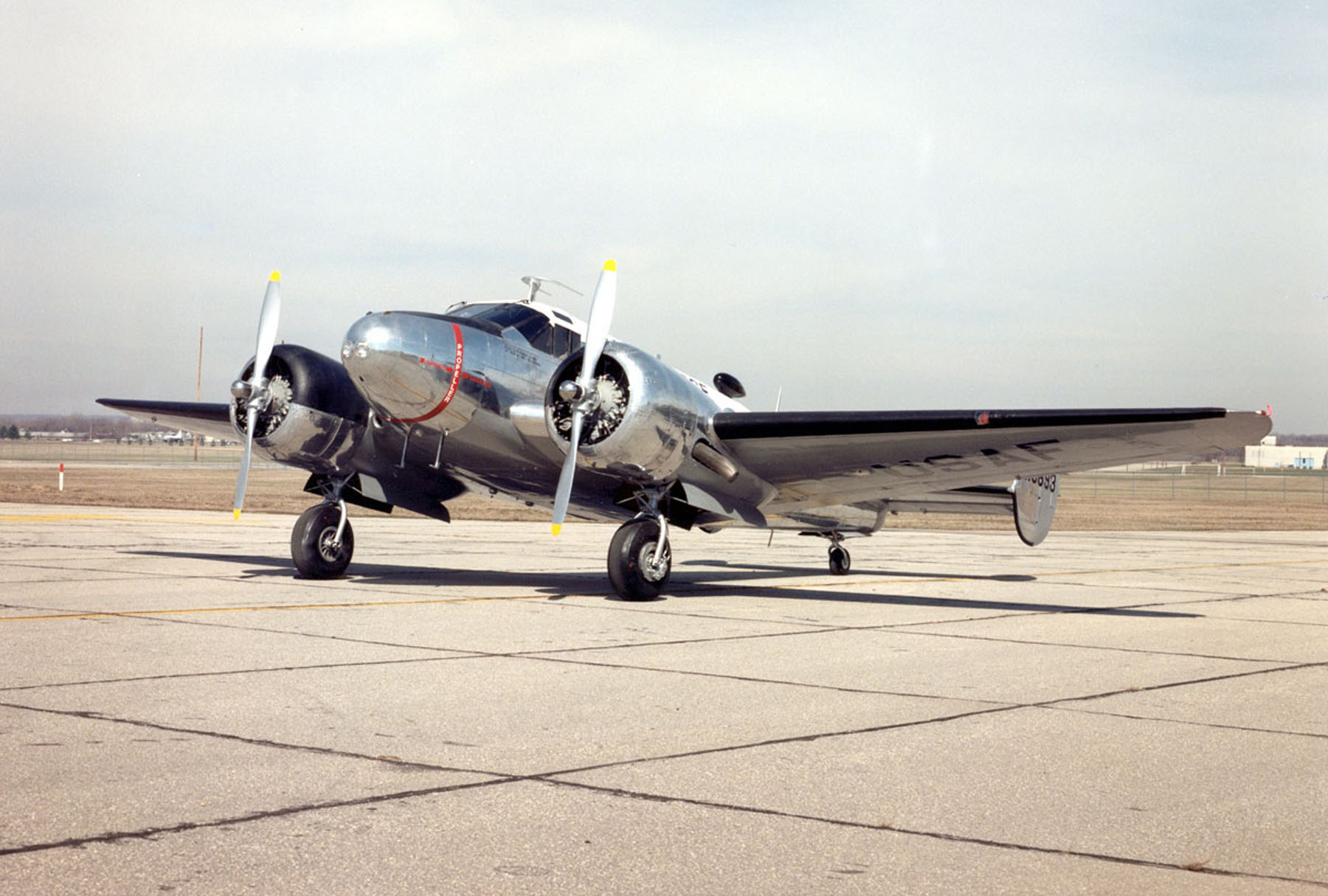 Beech 18, pictures, technical data, history - Barrie Aircraft Museum