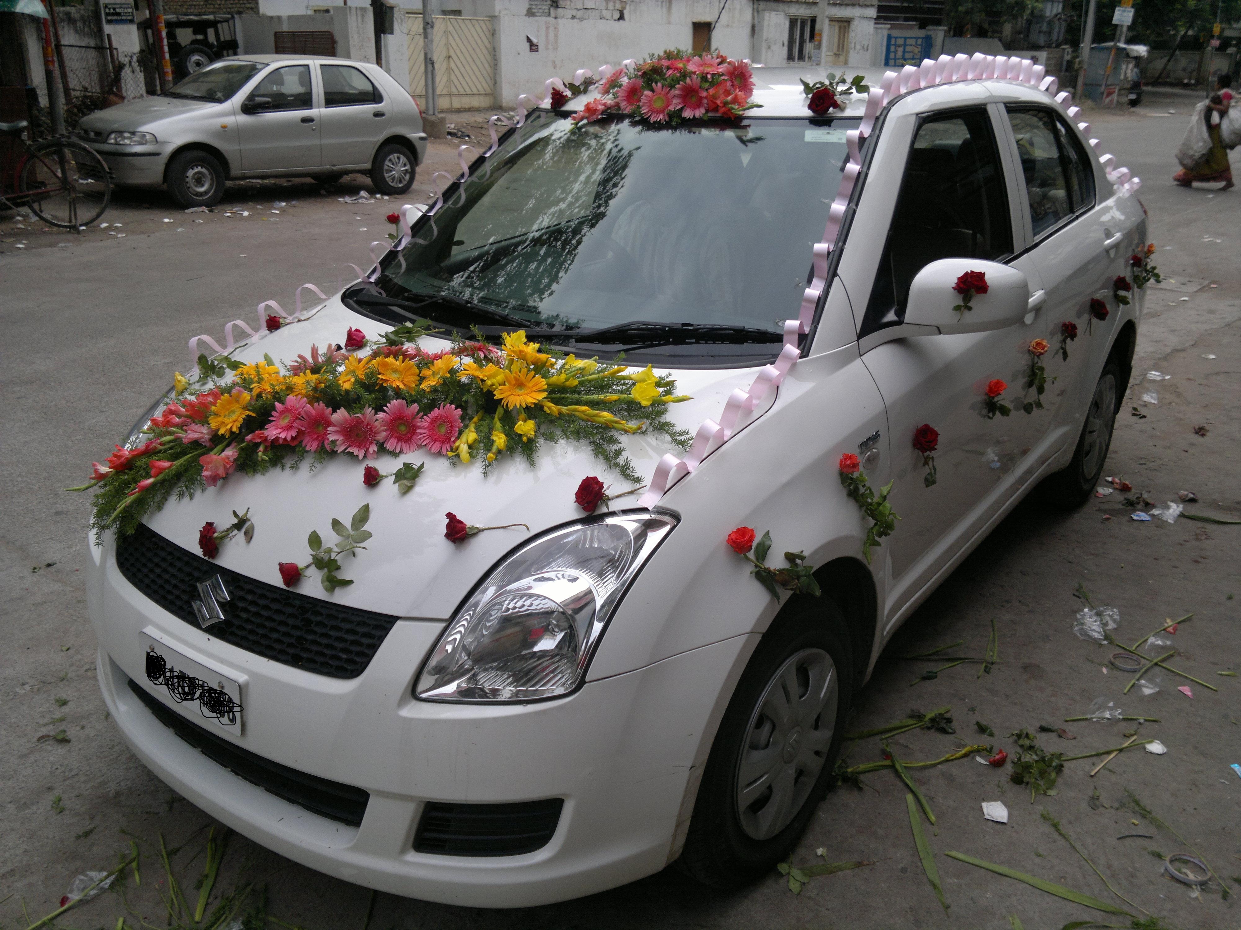 Simple car decoration for wedding with using flower arrangement and ...