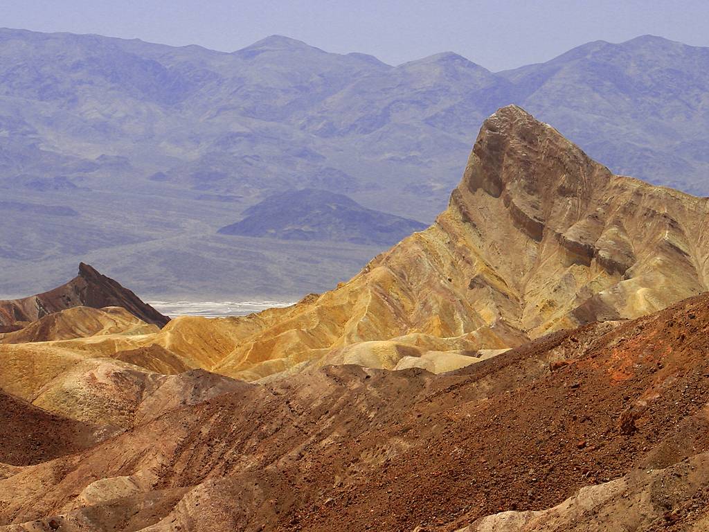 Desert landscape photo