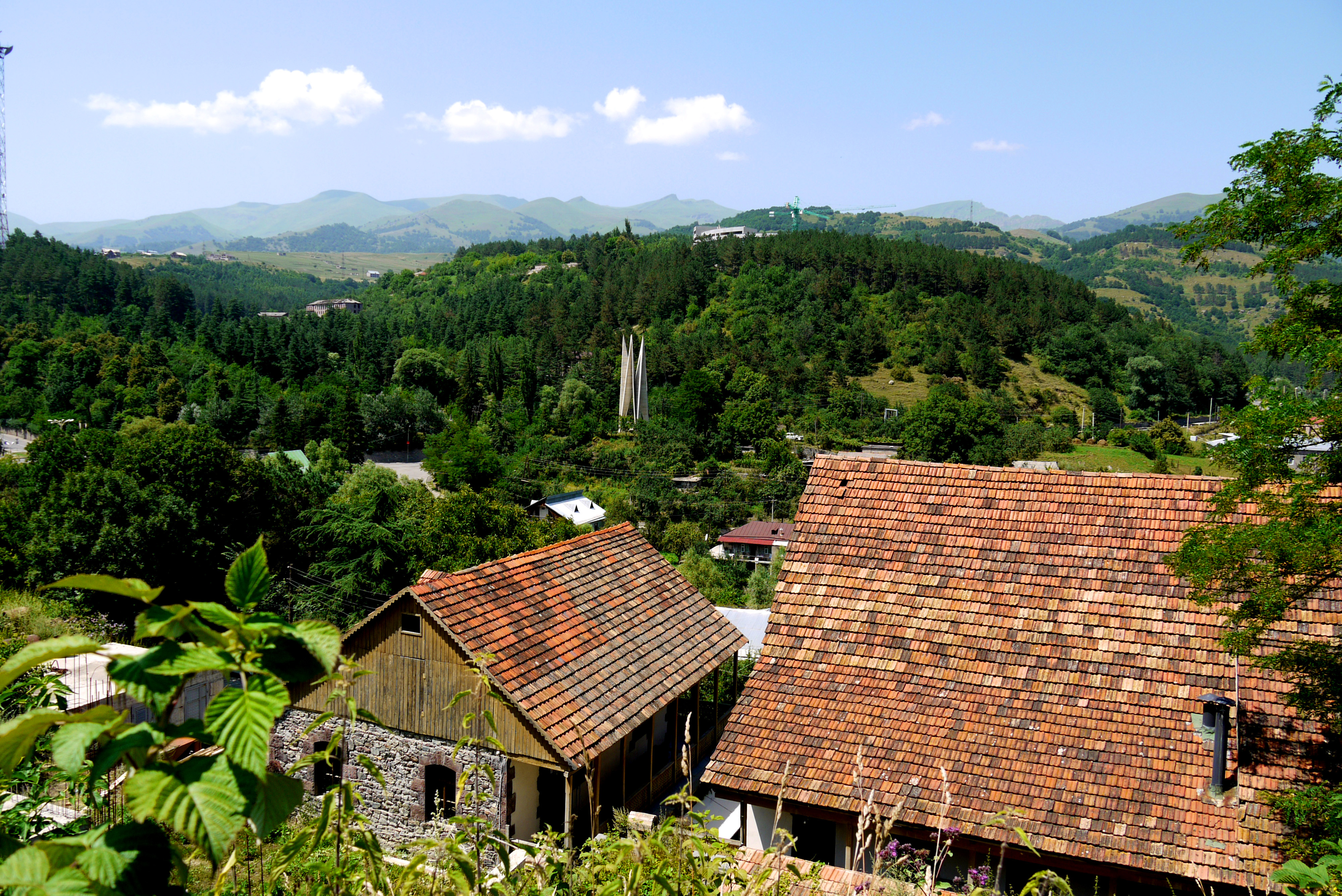 Dilijan, Armenia – Rooftops and surrounding forest | Hitch-Hikers ...