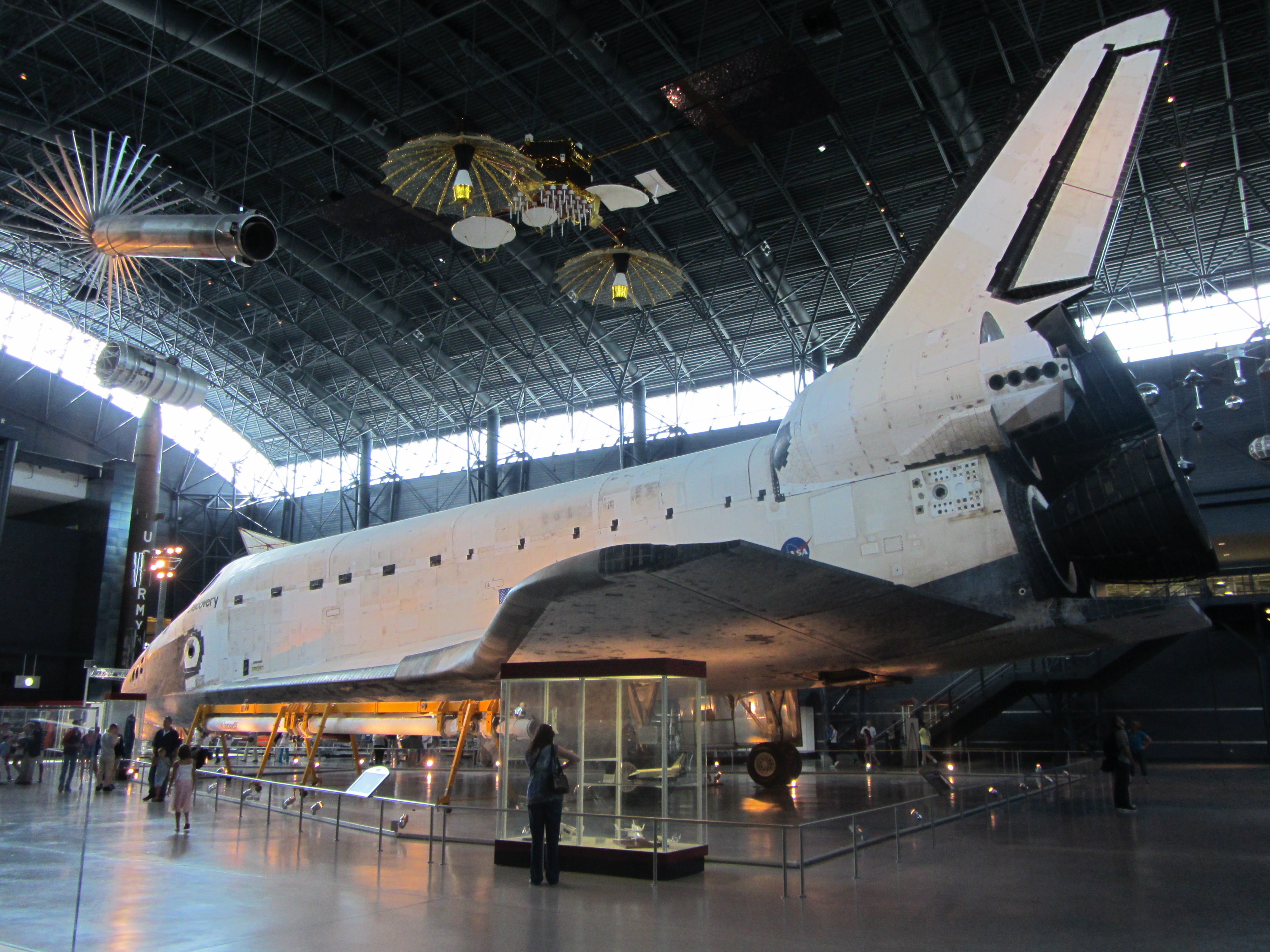 Space Shuttle Discovery | Frugal Travel Guy