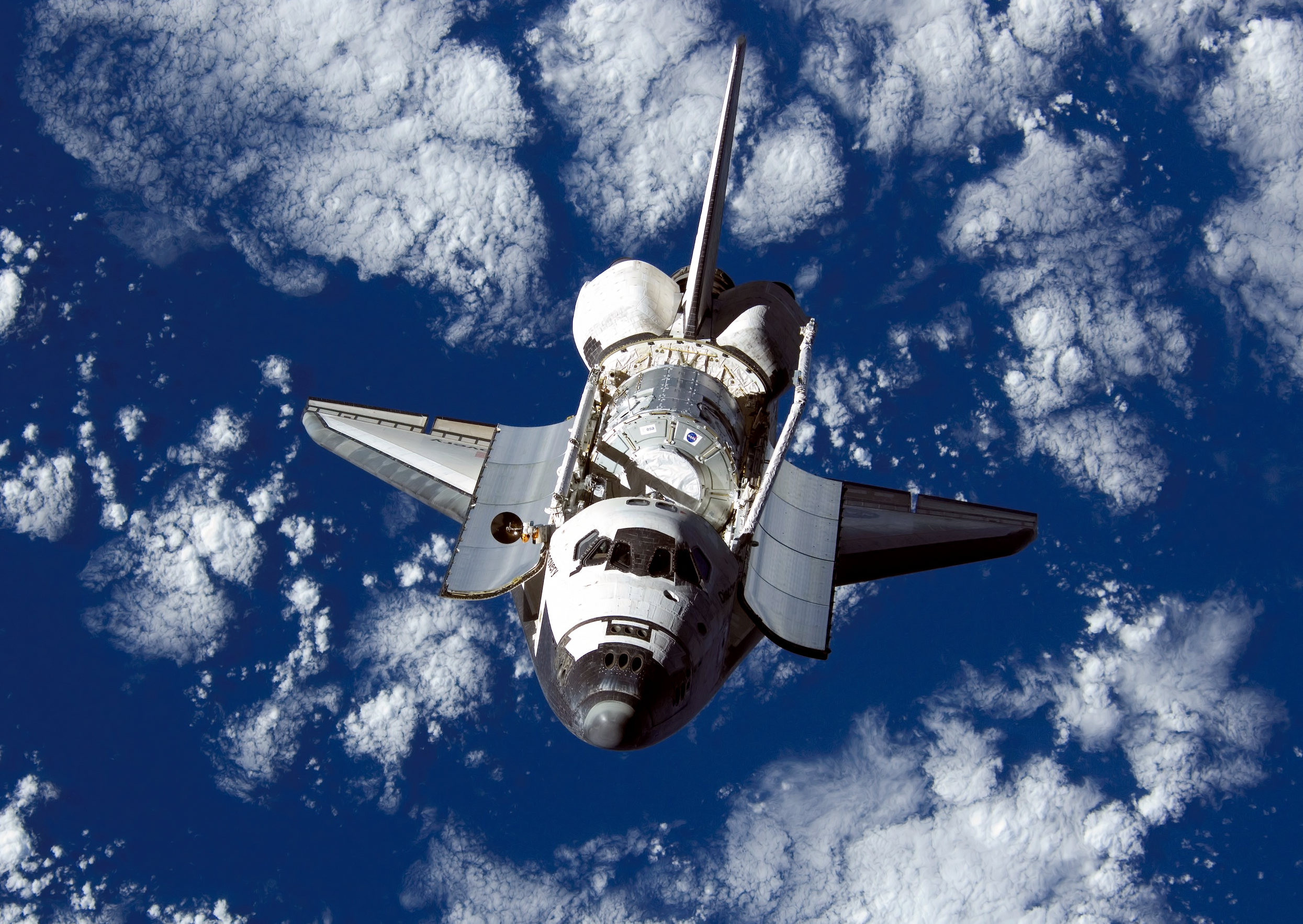 File:Space Shuttle Discovery.png - Wikimedia Commons