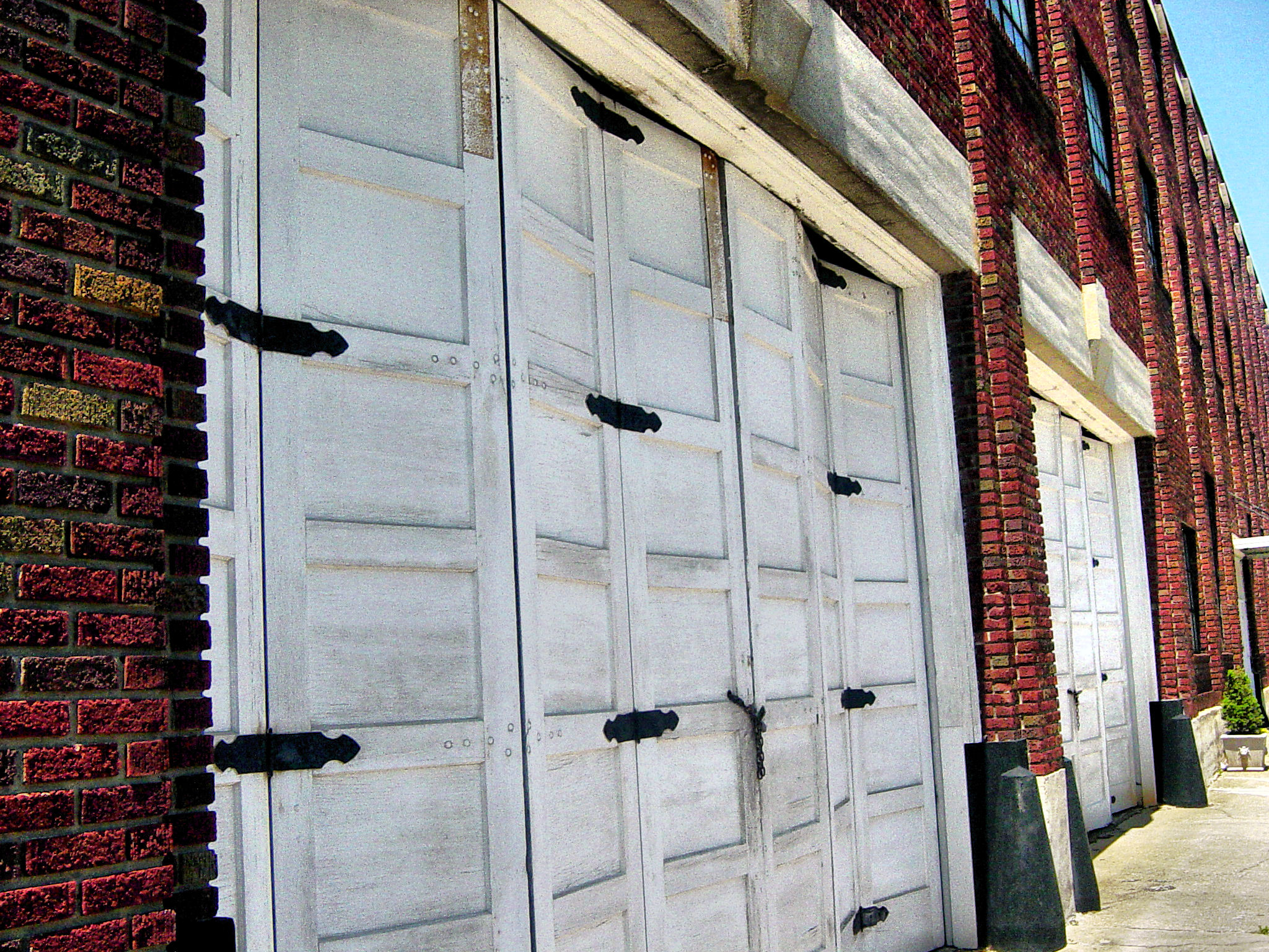 Doors, Bricks, Building, Construction, Garage, HQ Photo