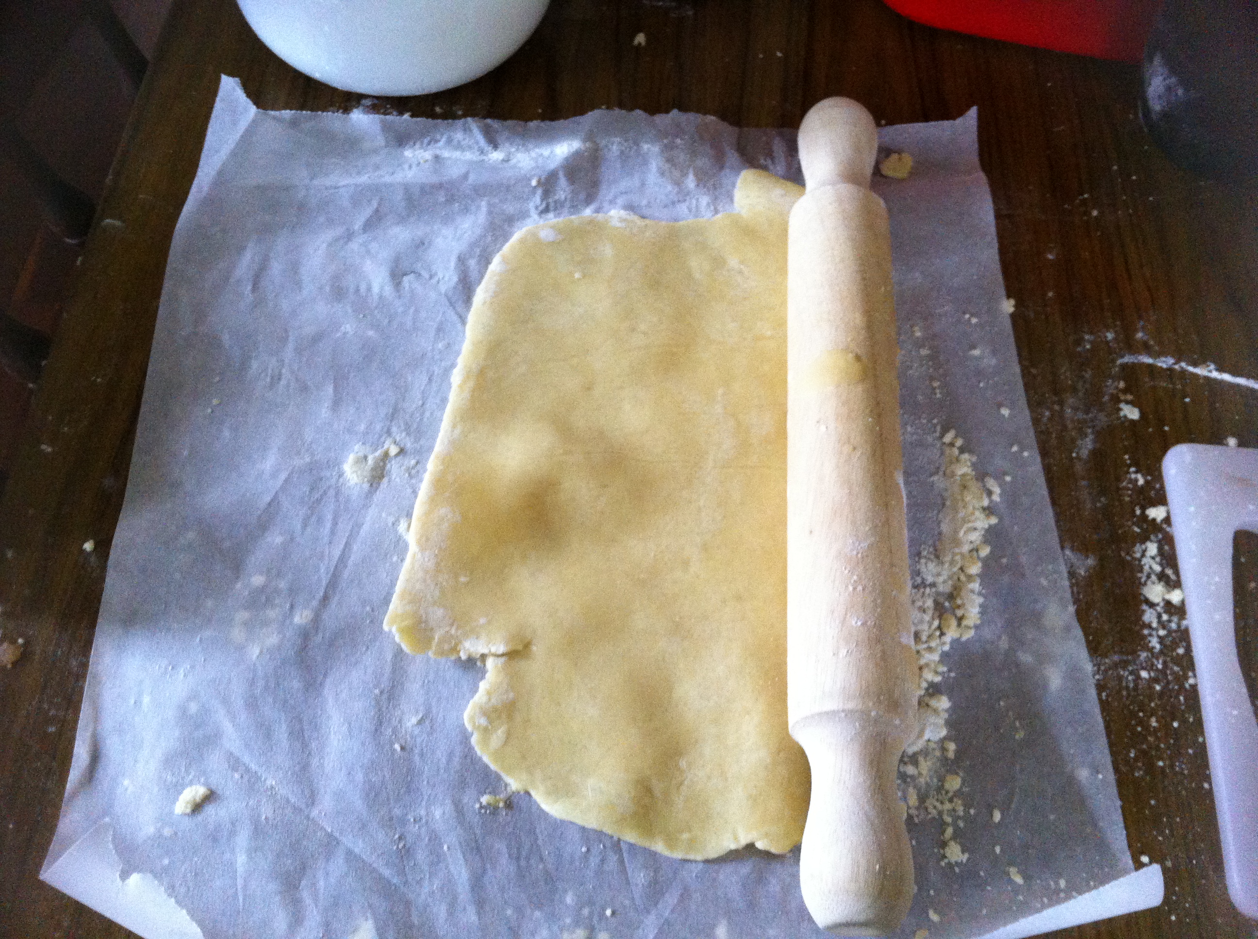 Dough and rolling pin photo