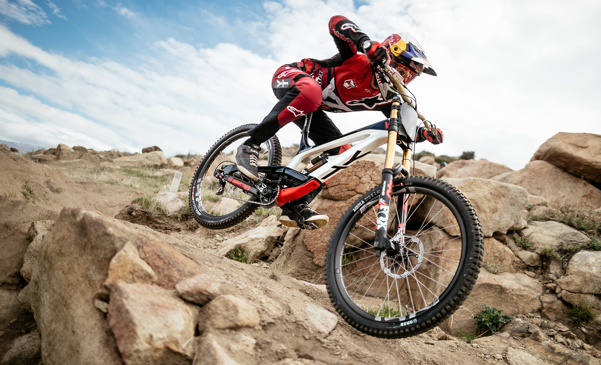Downhill | Bikes | Products | YT Industries Europe EN